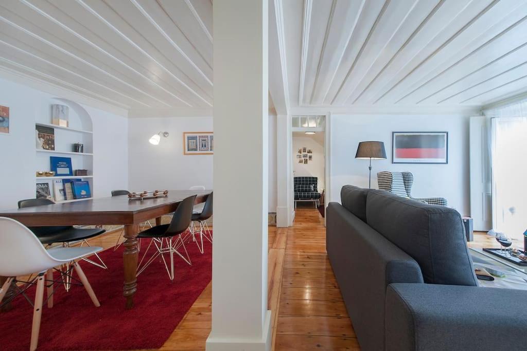 Charming 2 Bedroom Avenida Da Liberdade Apartment *