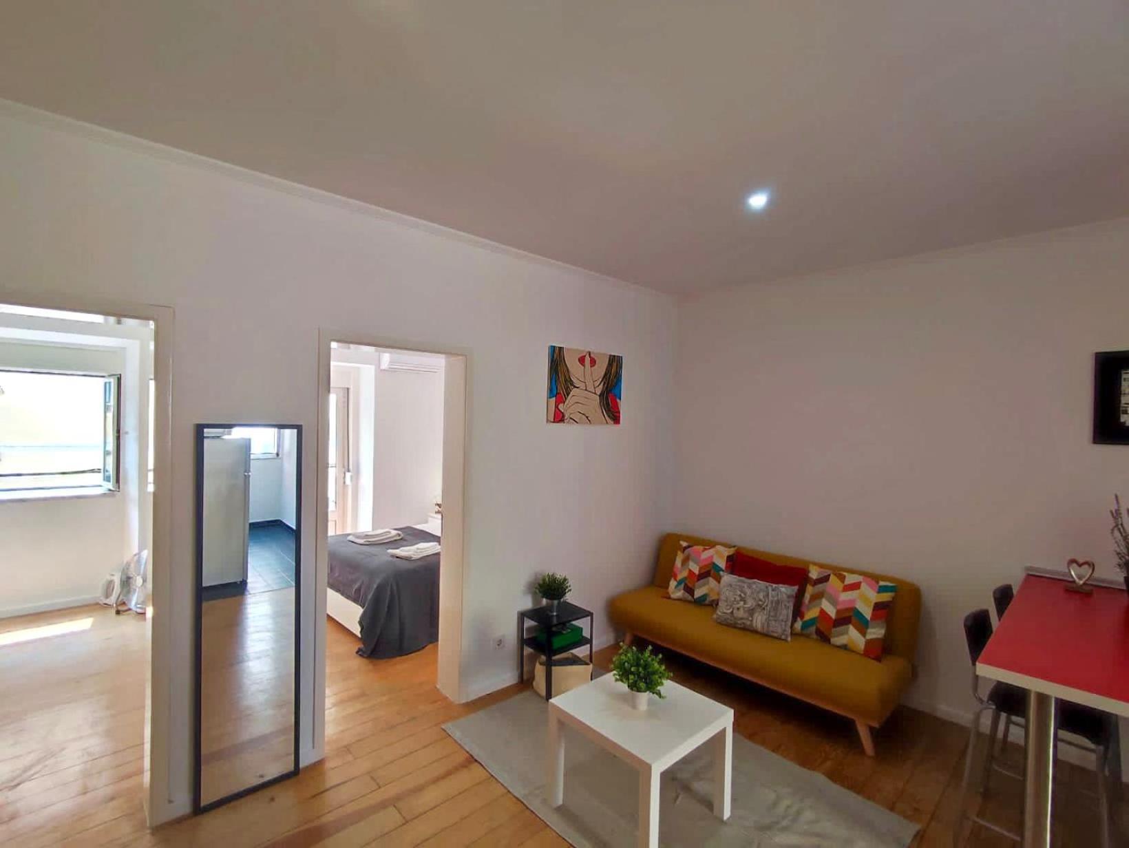 Red Passion Apartment
