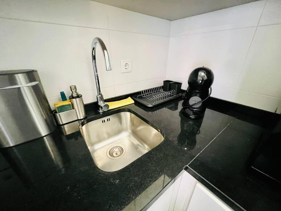 Appartement Modern Comfort Within Ancient Streets