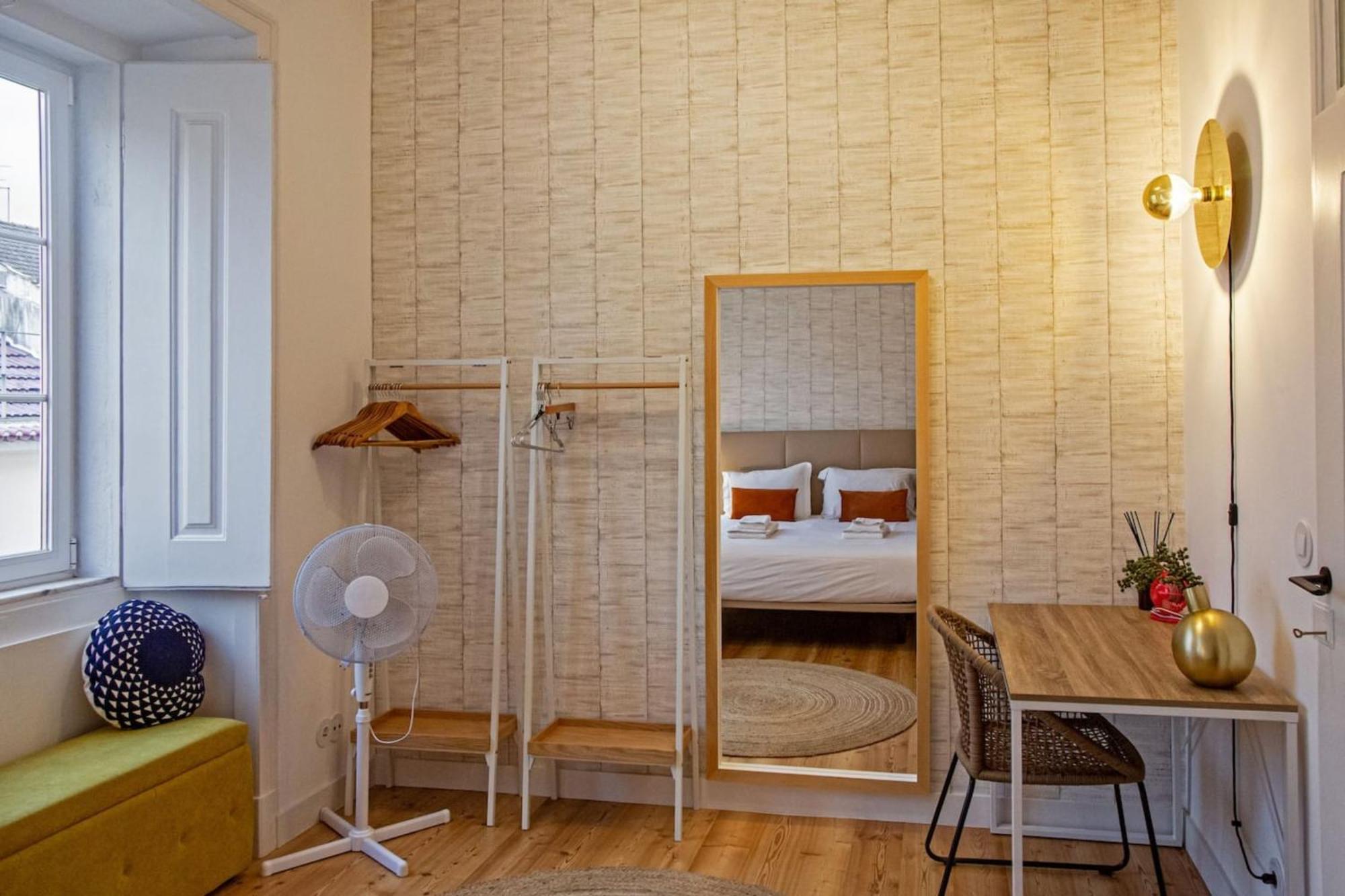 Colourful And Tasteful 2bedroom In Graca Appartement *