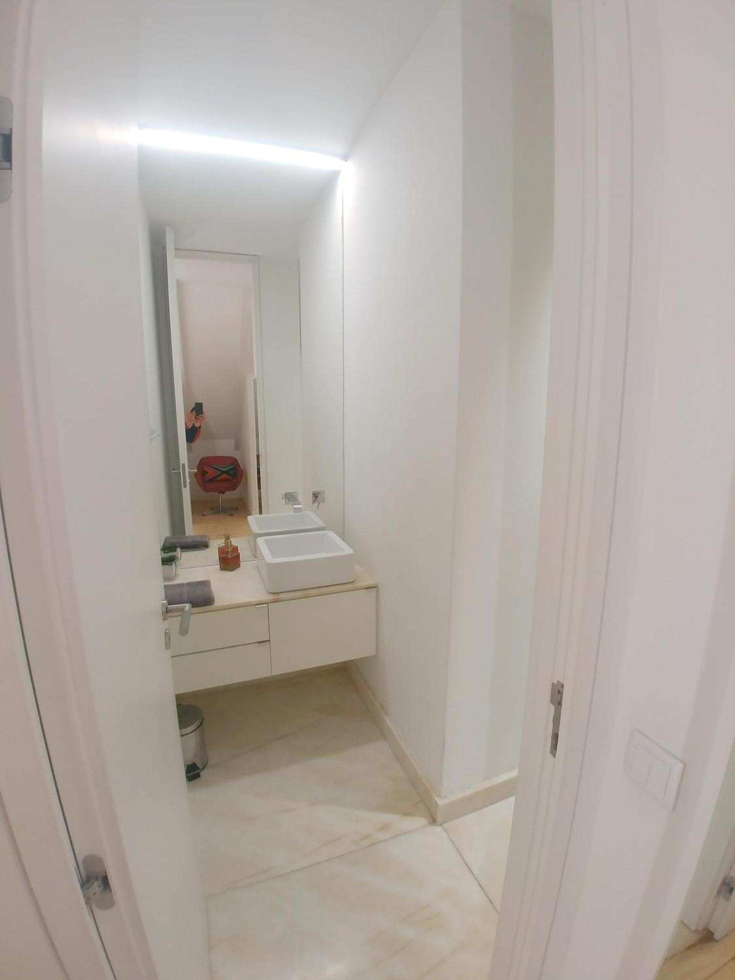 Be Local - 2 Bedrooms In Front Of The Fado Museum In Alfama * Lissabon