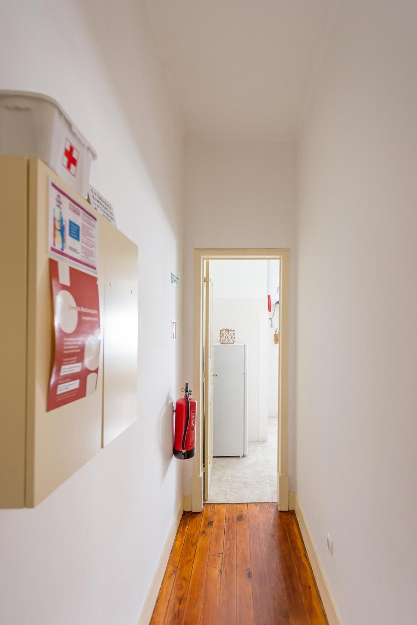 Be Local - Flat With One Bedroom In Moscavide -