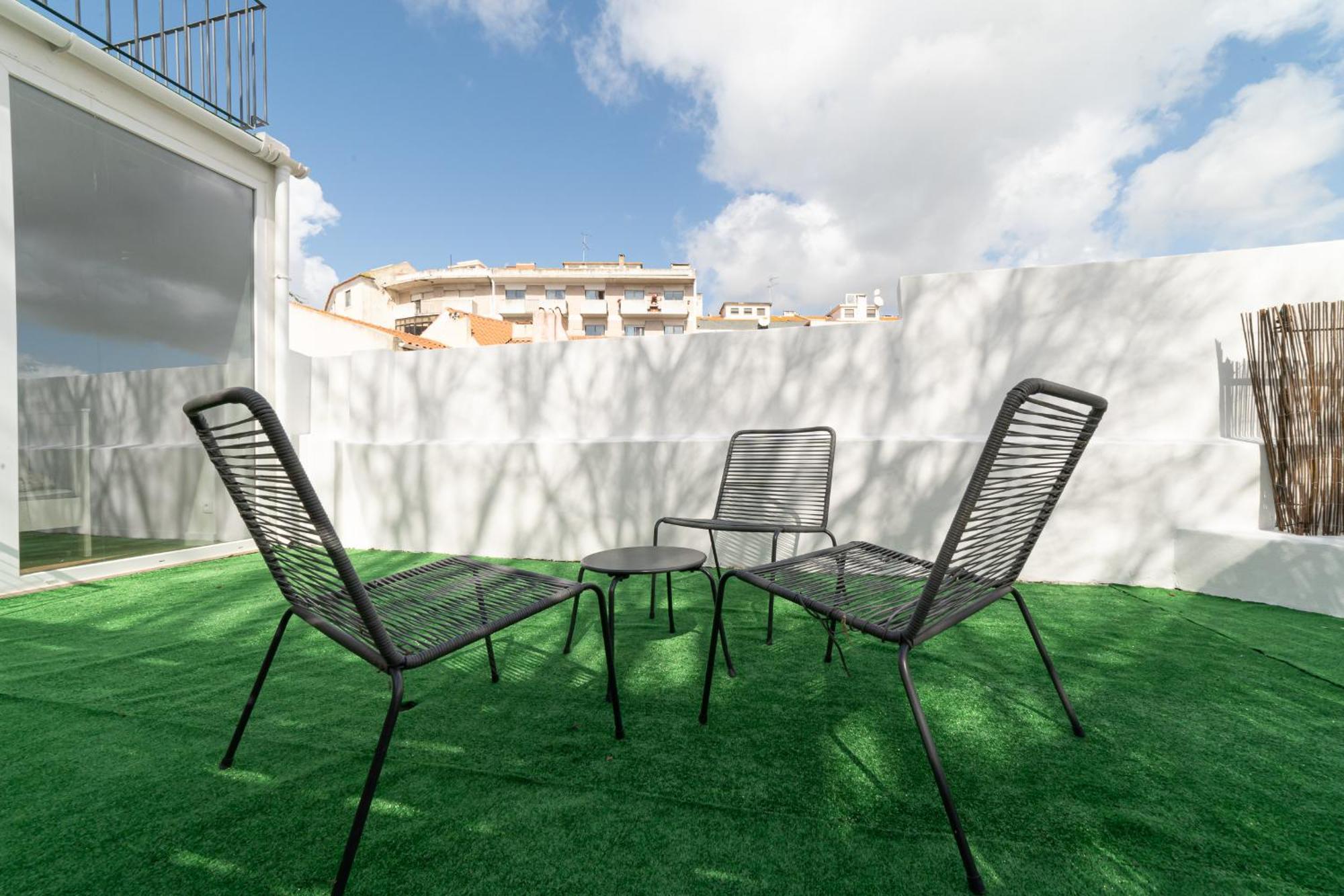 By The Palace - Ajuda * Lisboa