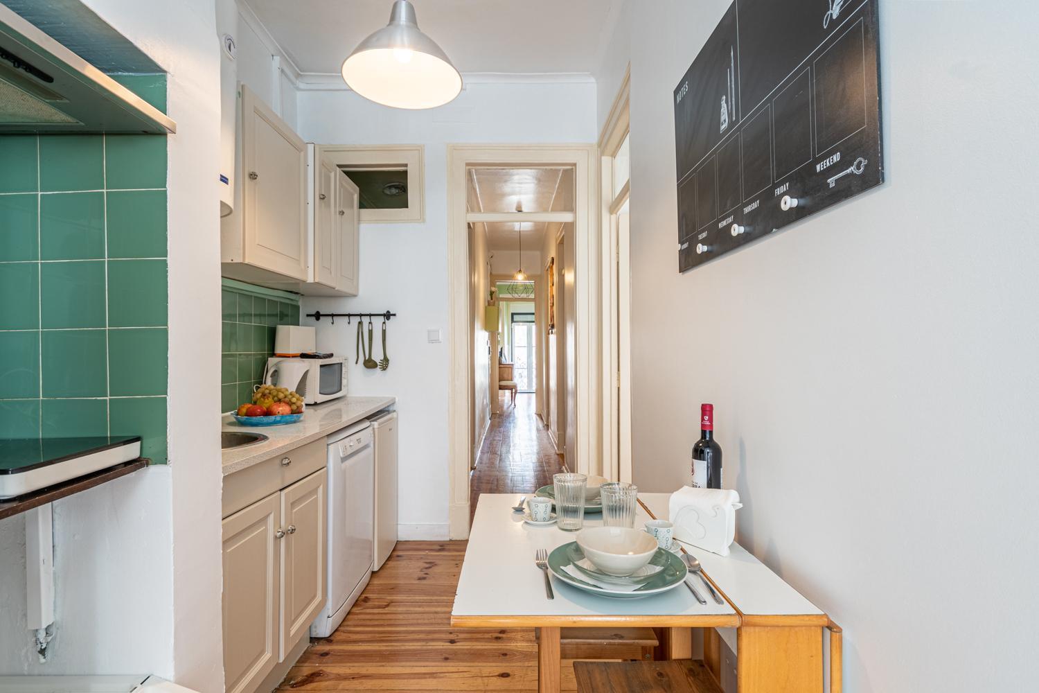 Spacious With Terrace At Graca Apartamento