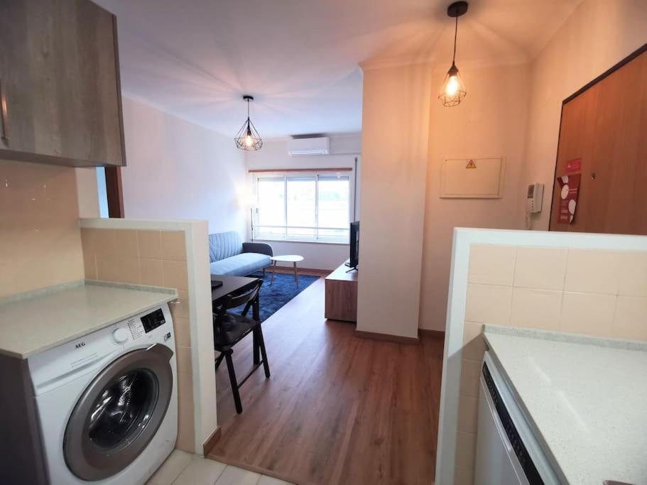 New Sunny House! Your * Lissabon
