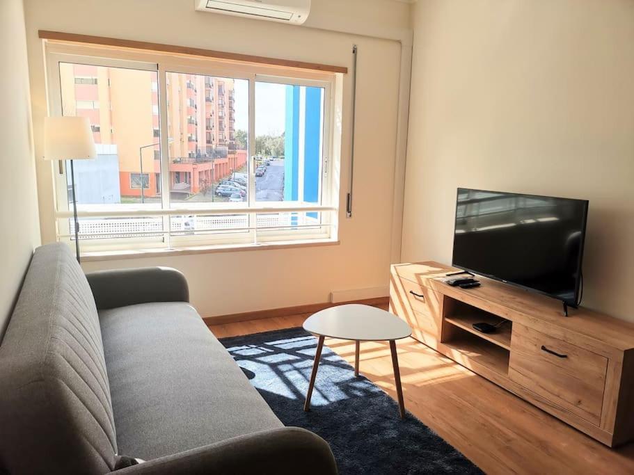 New Sunny House! Your * Lissabon