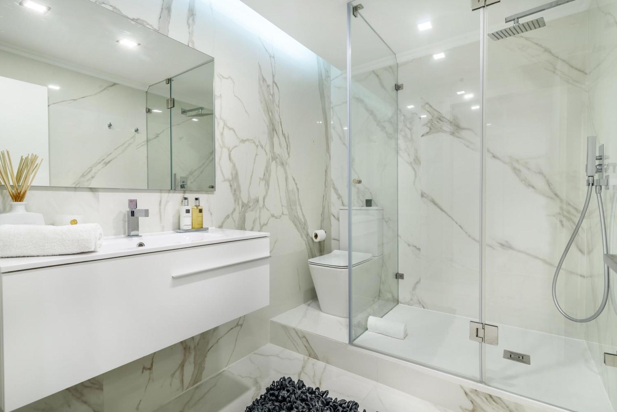 Whome Chic Escape: Your Stylish Haven In Downtown Lissabon