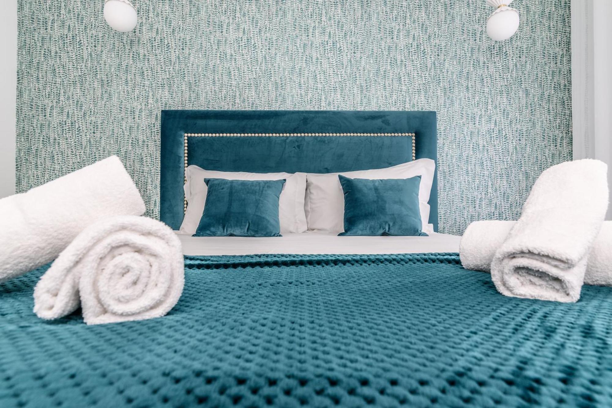 Apartment Whome Chic Escape: Your Stylish Haven In Downtown *