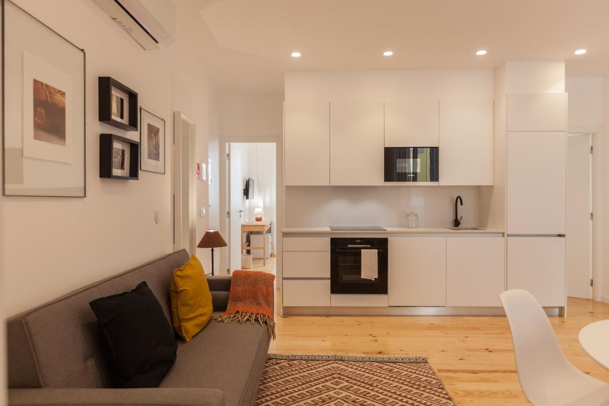 Appartement Flh Alcantara Elegant Charm With Balcony