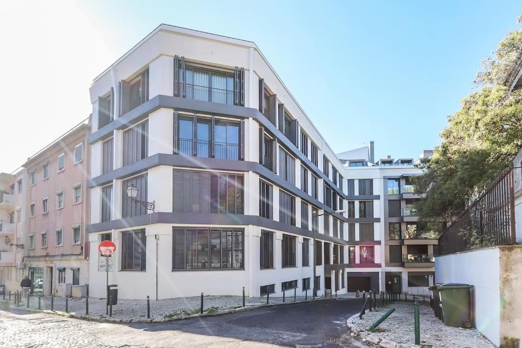 Appartement Marques Pombal 2 Bed Ac Lissabon