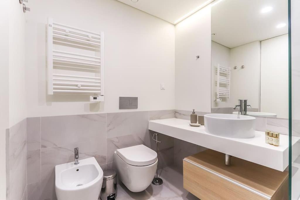 Marques Pombal 2 Bed Ac Appartement Lissabon