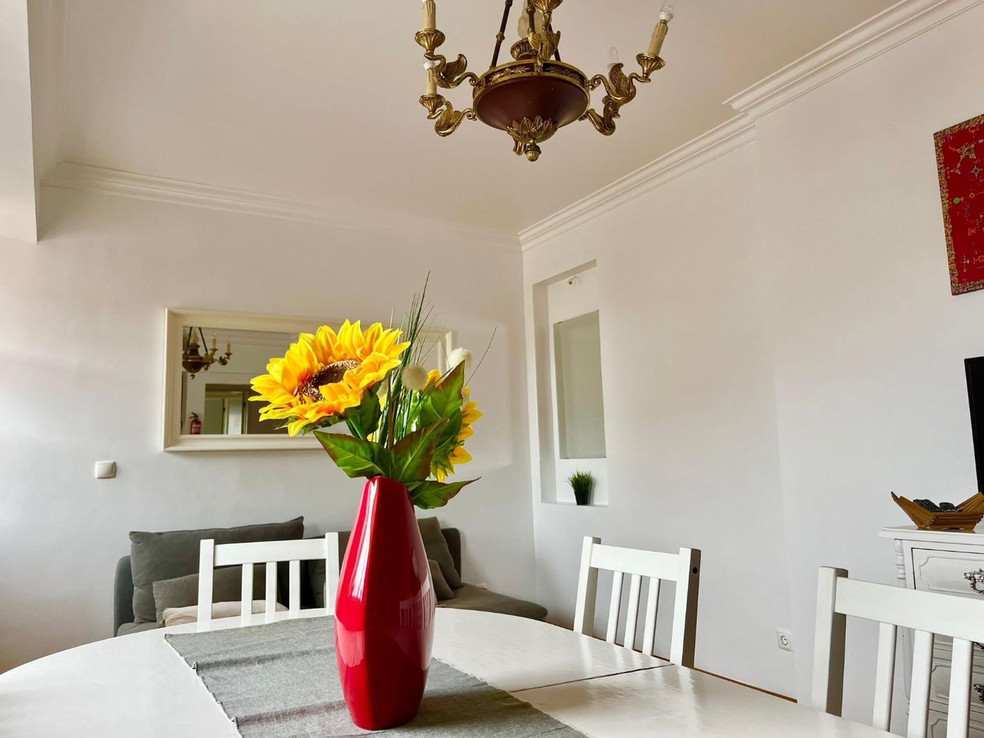 2 Bedroom, 2 Bathroom With Terrasse - Palma * Lissabon