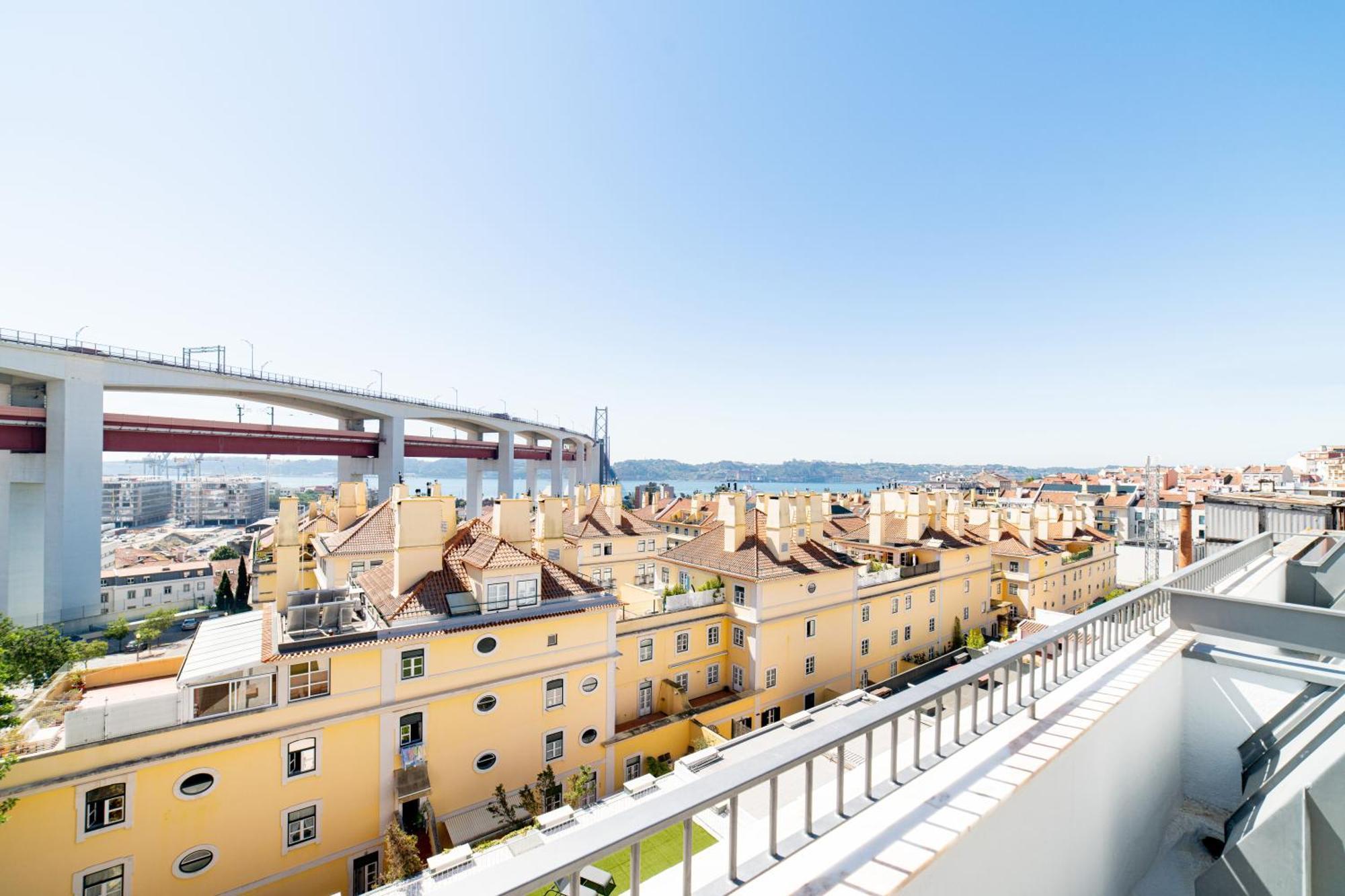 Lusiadas 53 5 D - Beautiful River View Appartement *