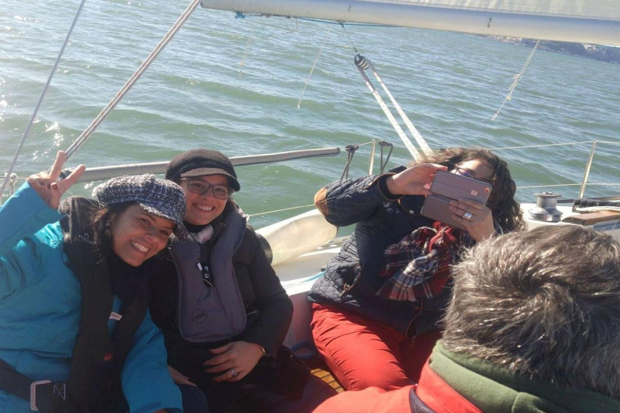 Be Local - Sleep Aboard The Santa Maria Sailing Boat In Apartment Lisbon