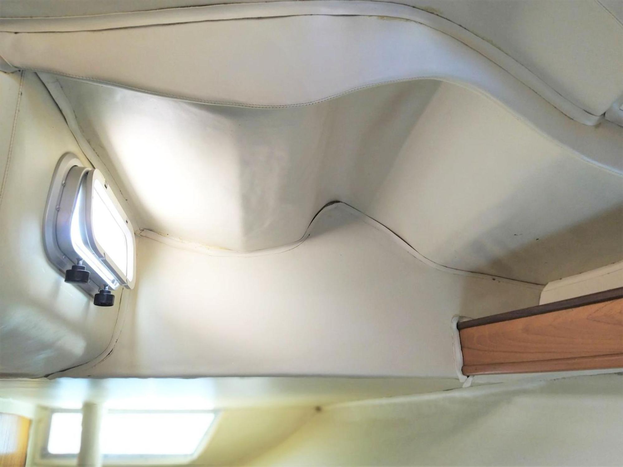 Apartment Be Local - Sleep Aboard The Santa Maria Sailing Boat In *