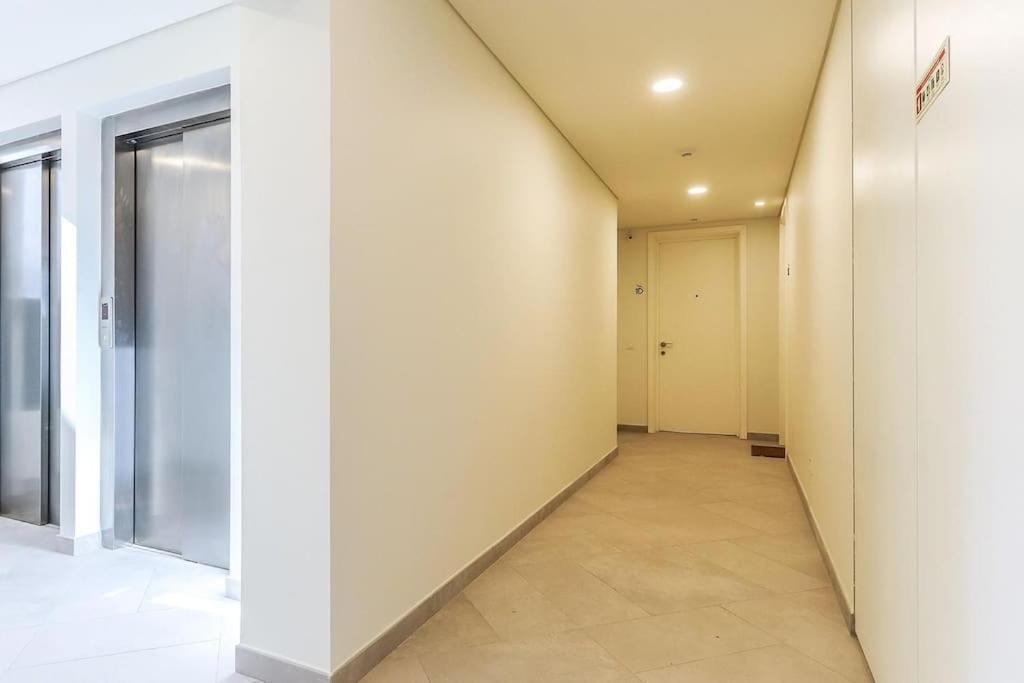Pombal Contemporary Ac Elevator Lissabon