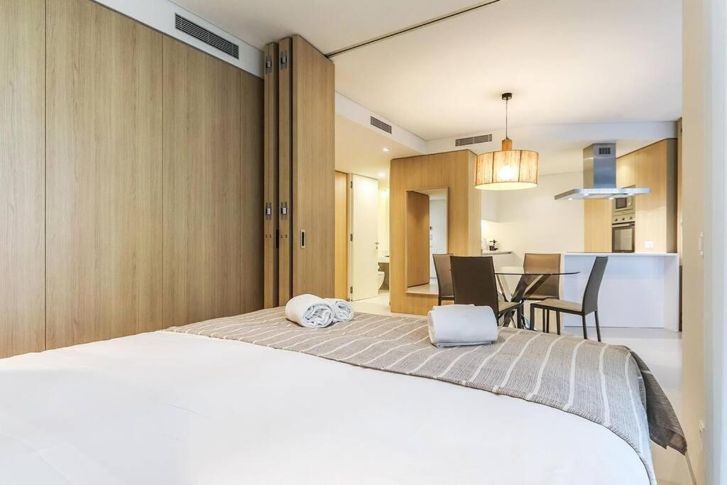 Apartment Pombal Contemporary Ac Elevator