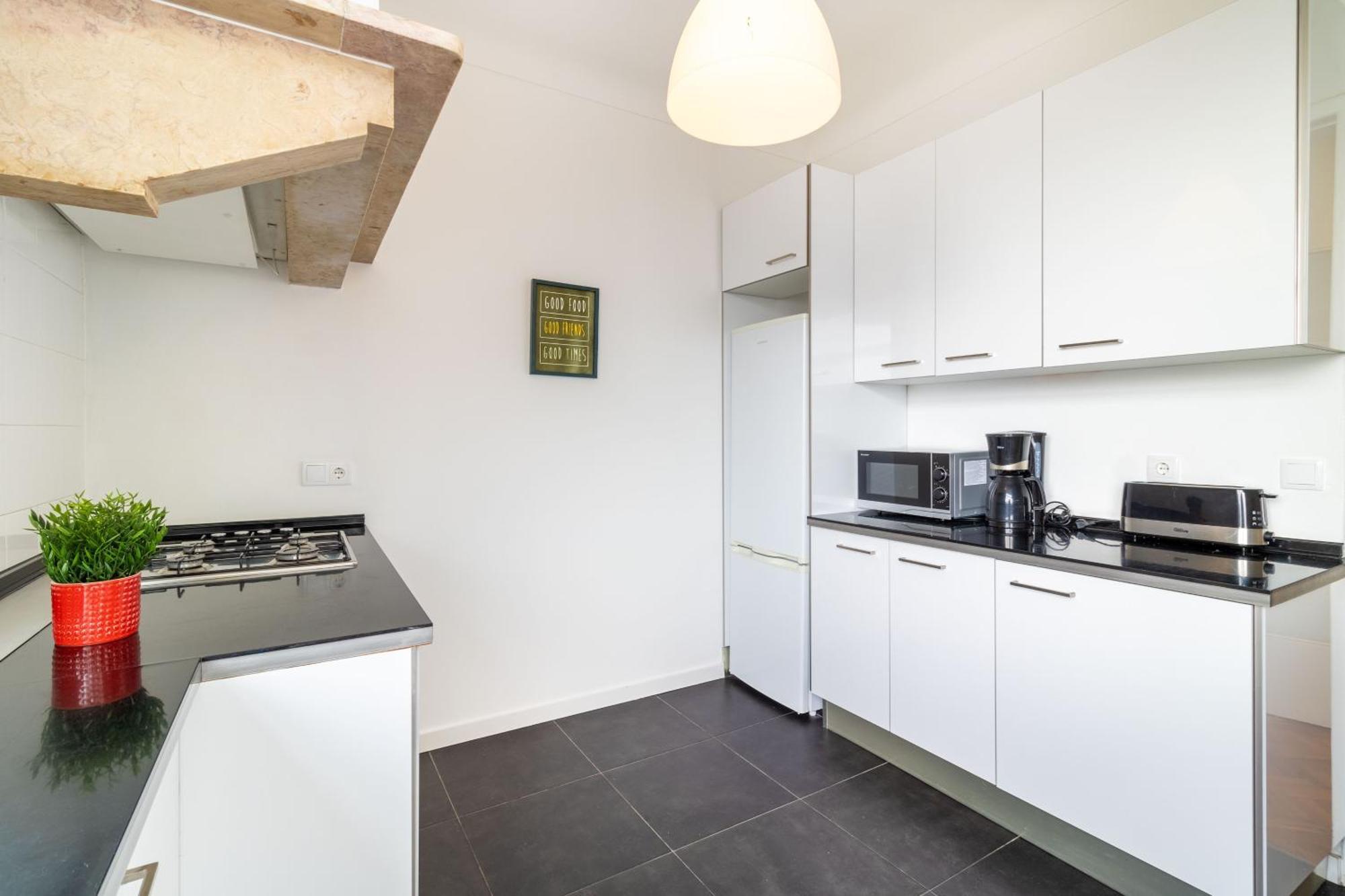 Telhal By Hill Apartment