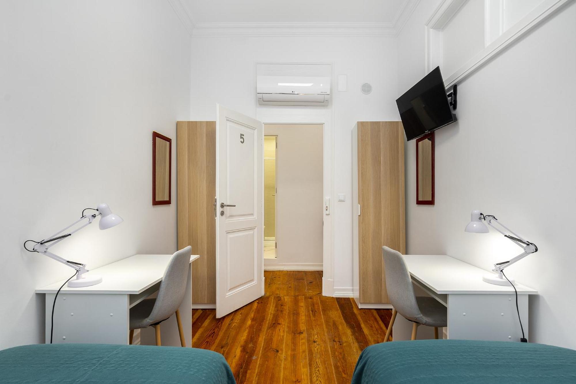 Gasthof Whome Modern Nomad Hub Stylish Spaces For Remote Living Lissabon