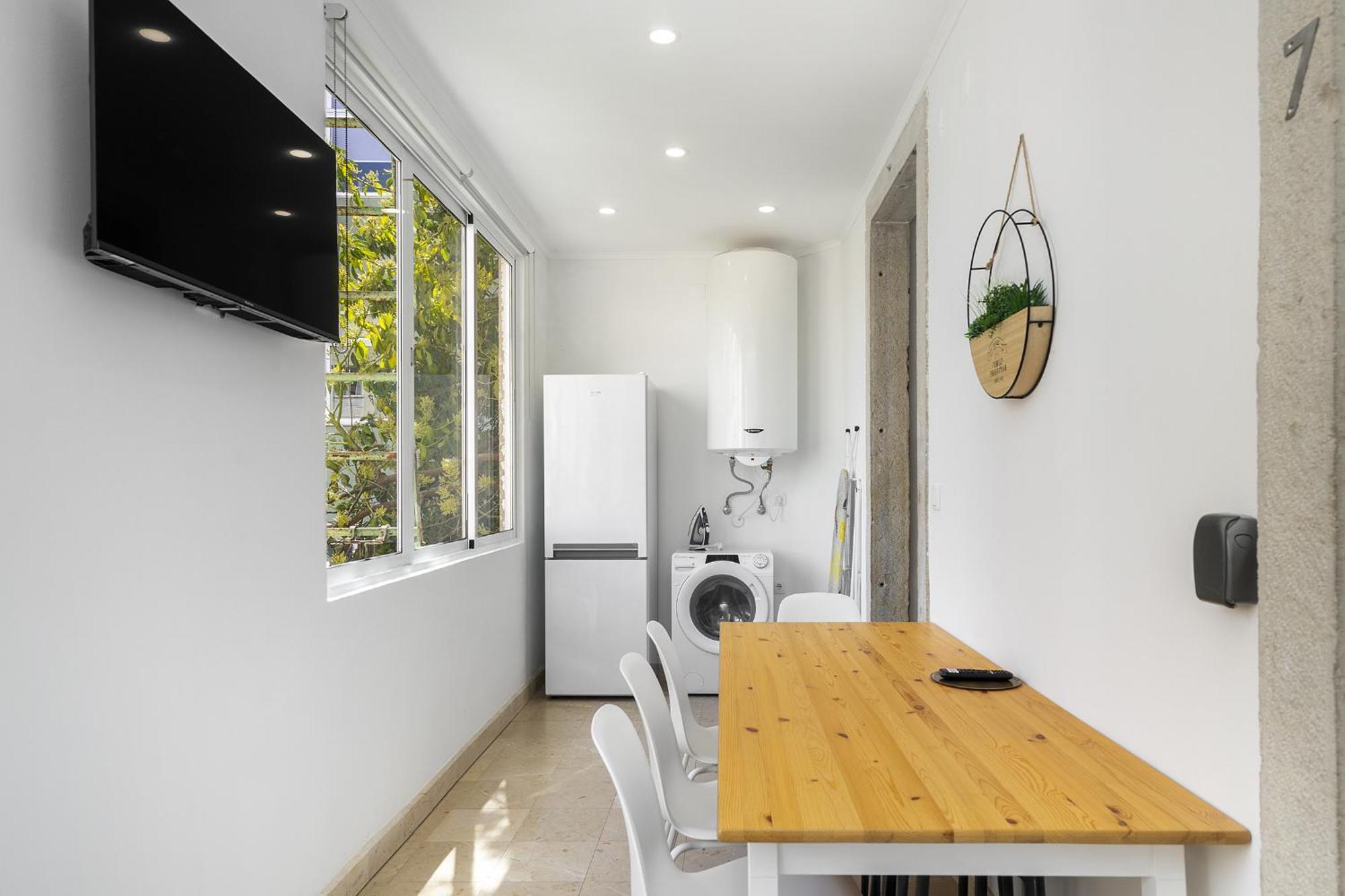 Whome Modern Nomad Hub Stylish Spaces For Remote Living Lissabon