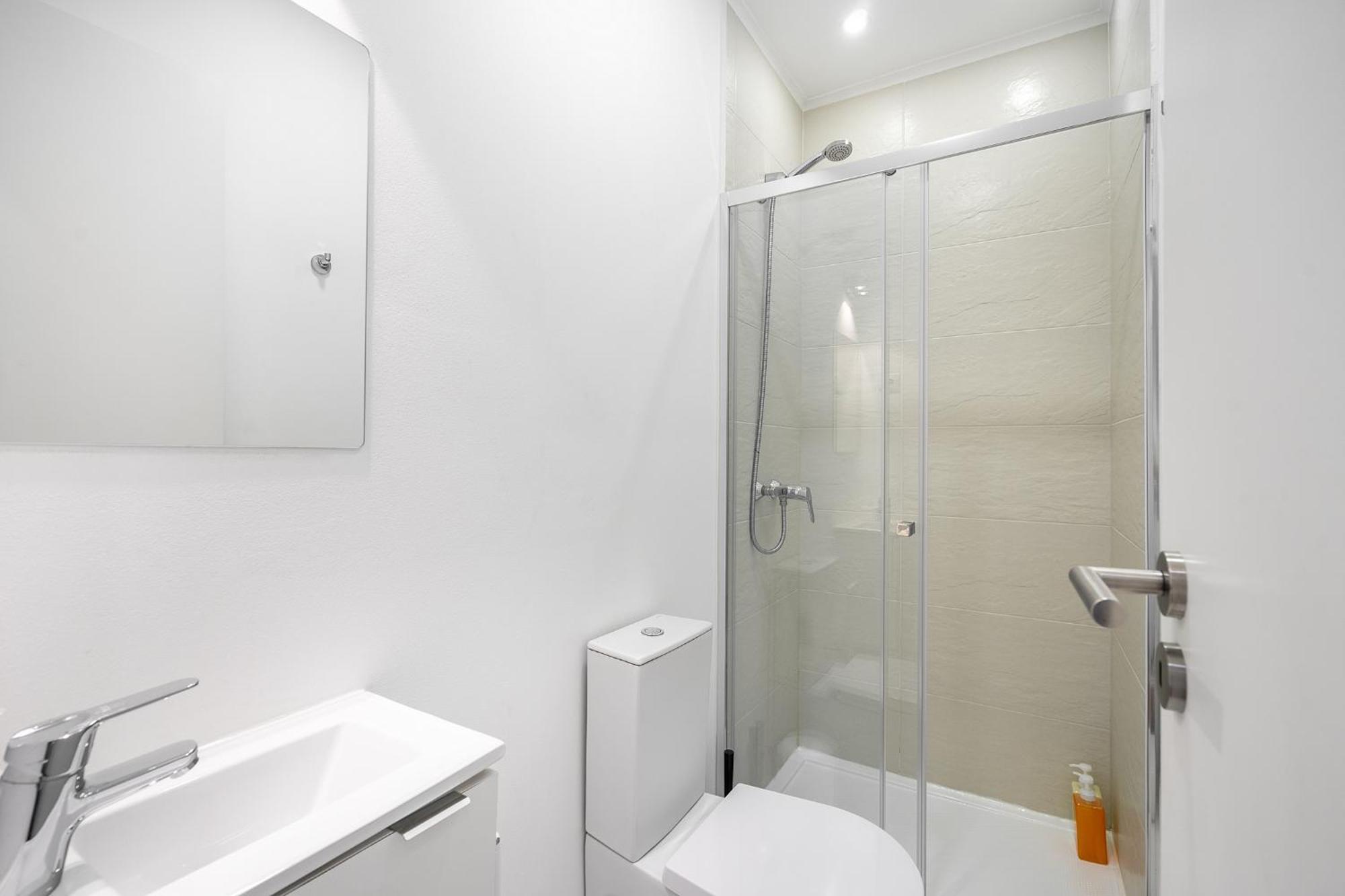 Whome Modern Nomad Hub Stylish Spaces For Remote Living Lissabon