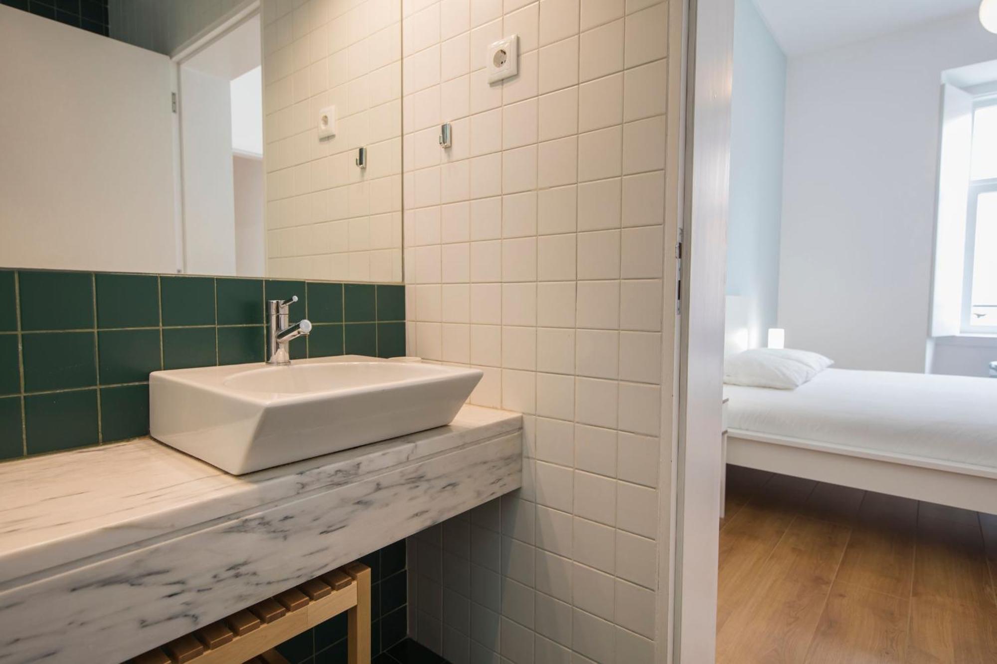 Apartamento Lovelystay - Bright&spacious Flat In Graça Lisboa