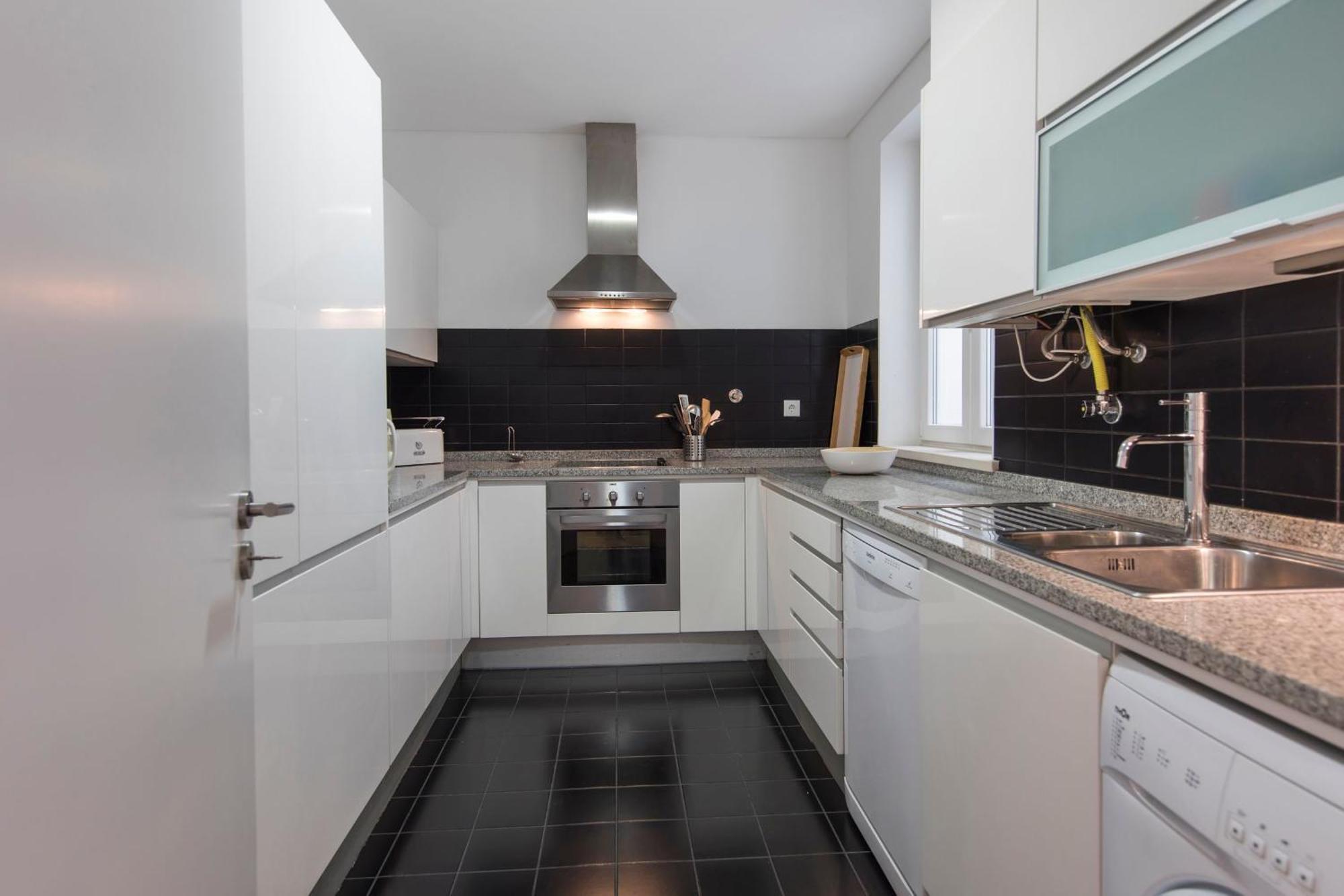 Lovelystay - Bright&spacious Flat In Graça