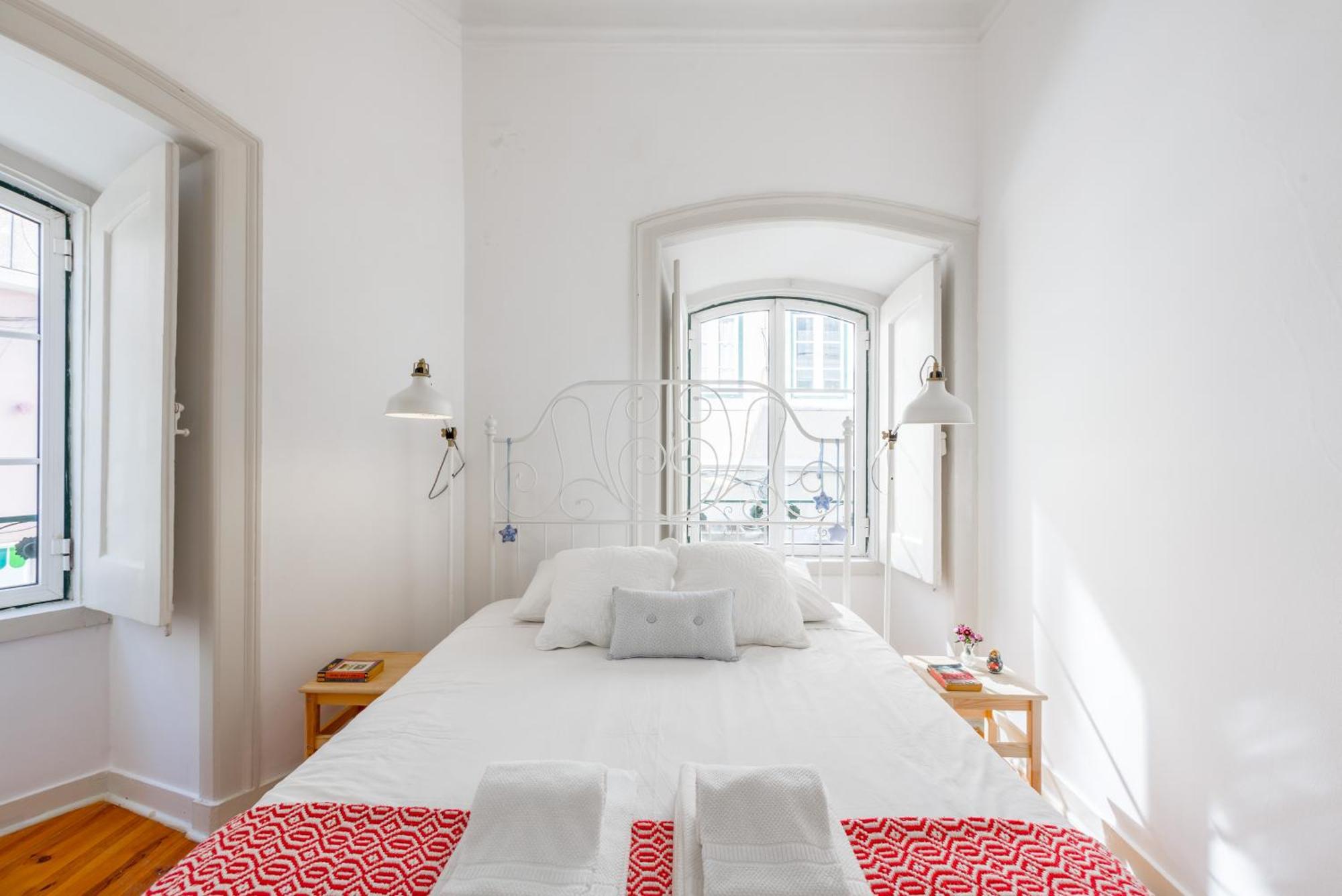 Appartement Spacious, Bright And Sunny Apartment, By Timecooler