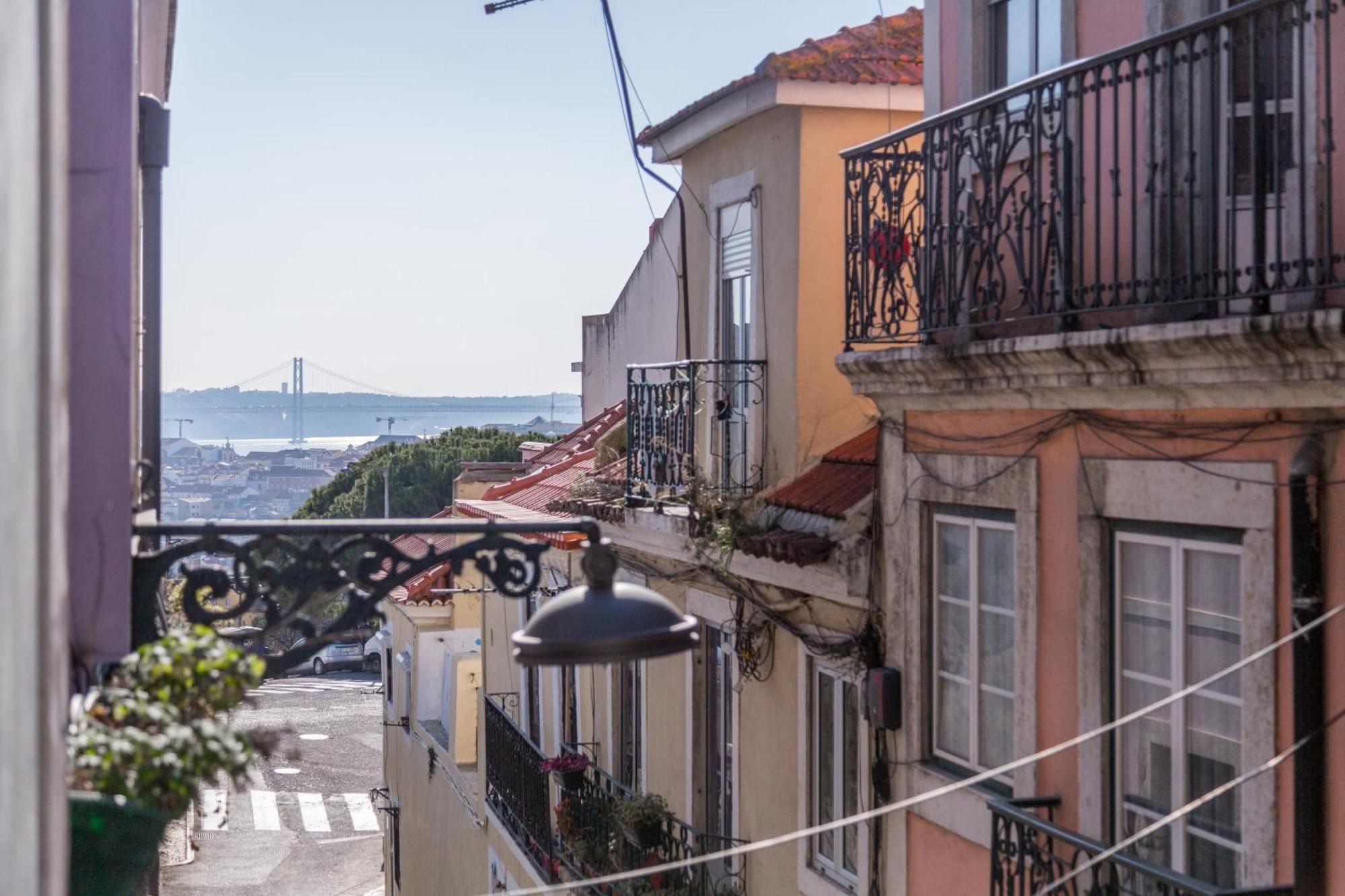 Appartement Spacious, Bright And Sunny Apartment, By Timecooler Lisboa