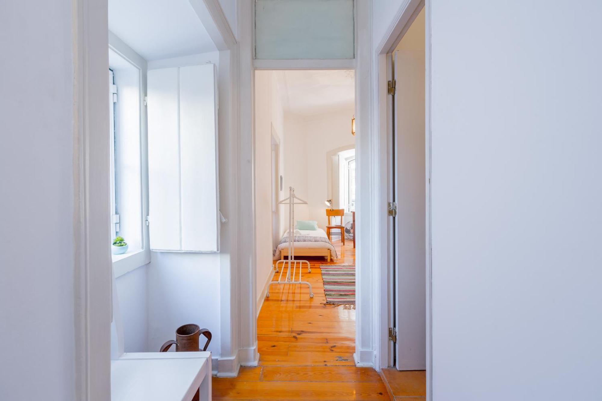 Appartement Spacious, Bright And Sunny Apartment, By Timecooler *