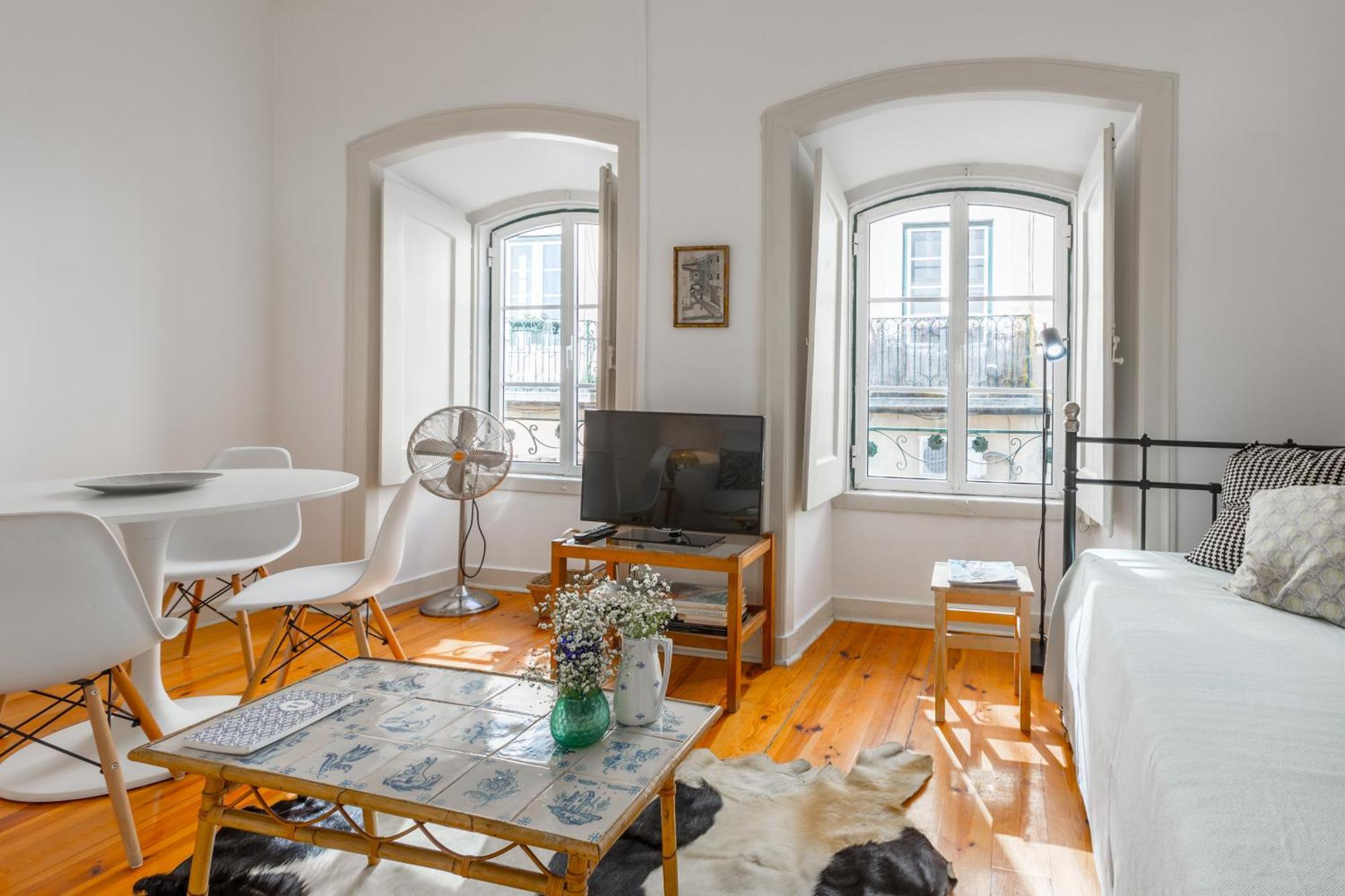 Appartement Spacious, Bright And Sunny Apartment, By Timecooler *