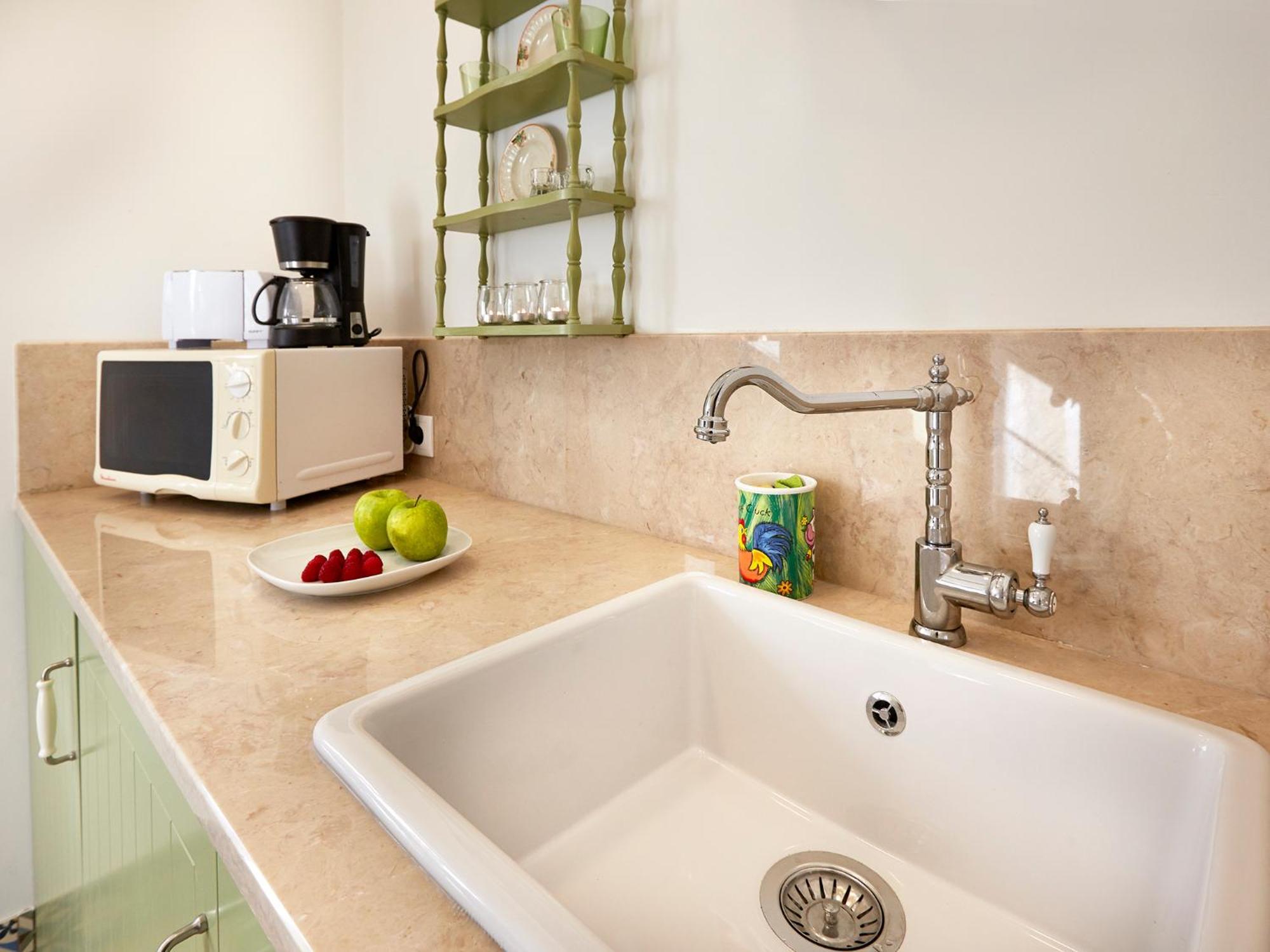 Apartment Alfama Cozy By Get Your