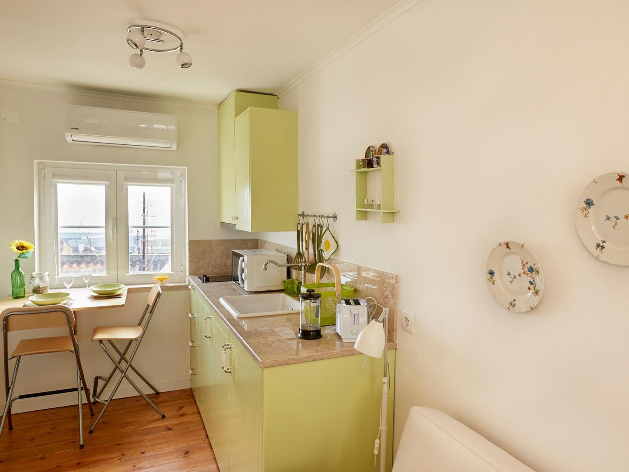 Apartment Alfama Cozy By Get Your