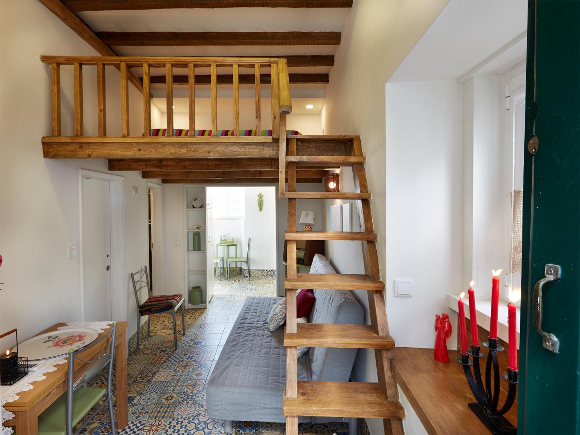 Apartment Alfama Cozy By Get Your