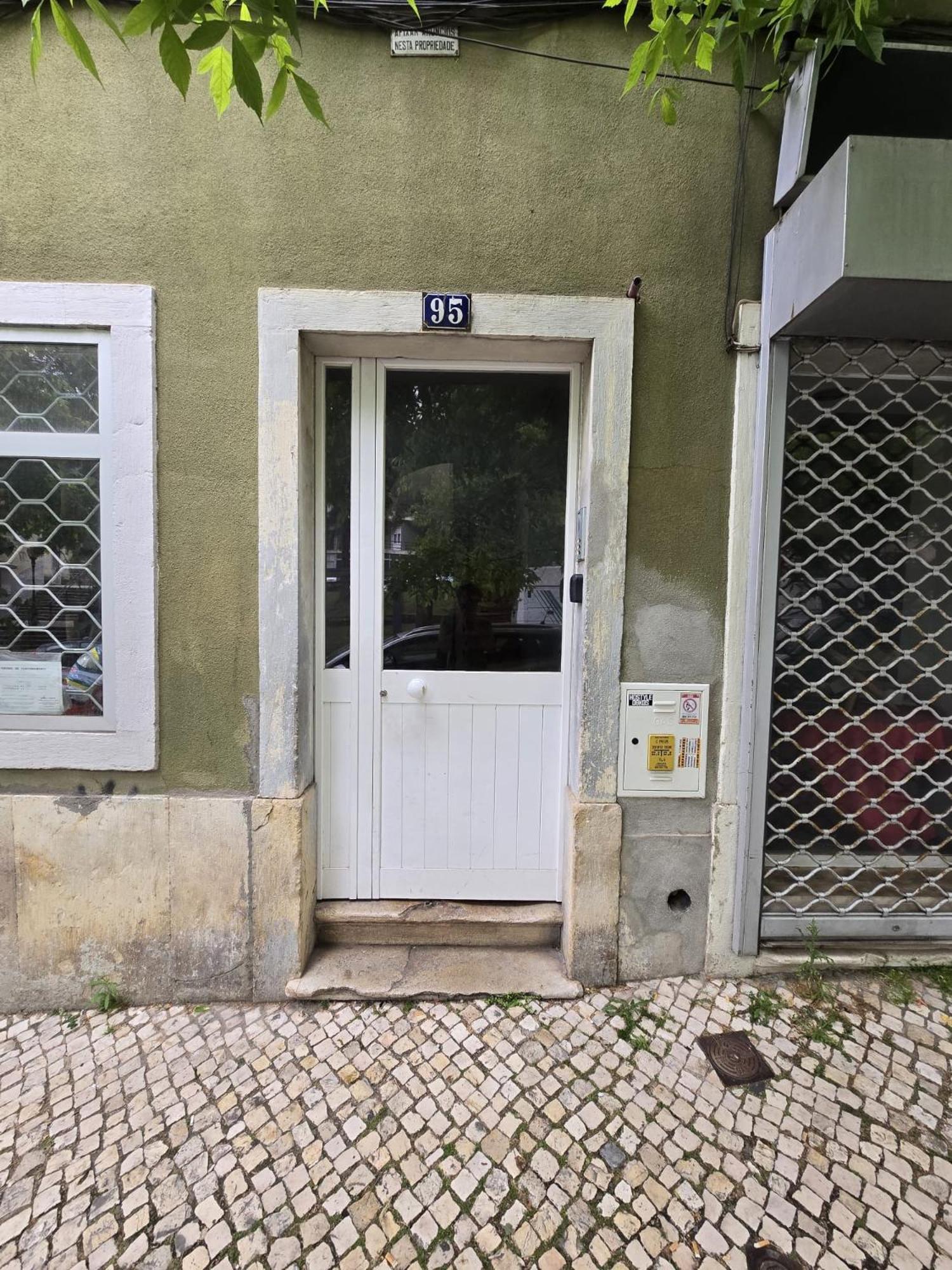 Appartement Comfy 3 Bedroom Campo De Ourique