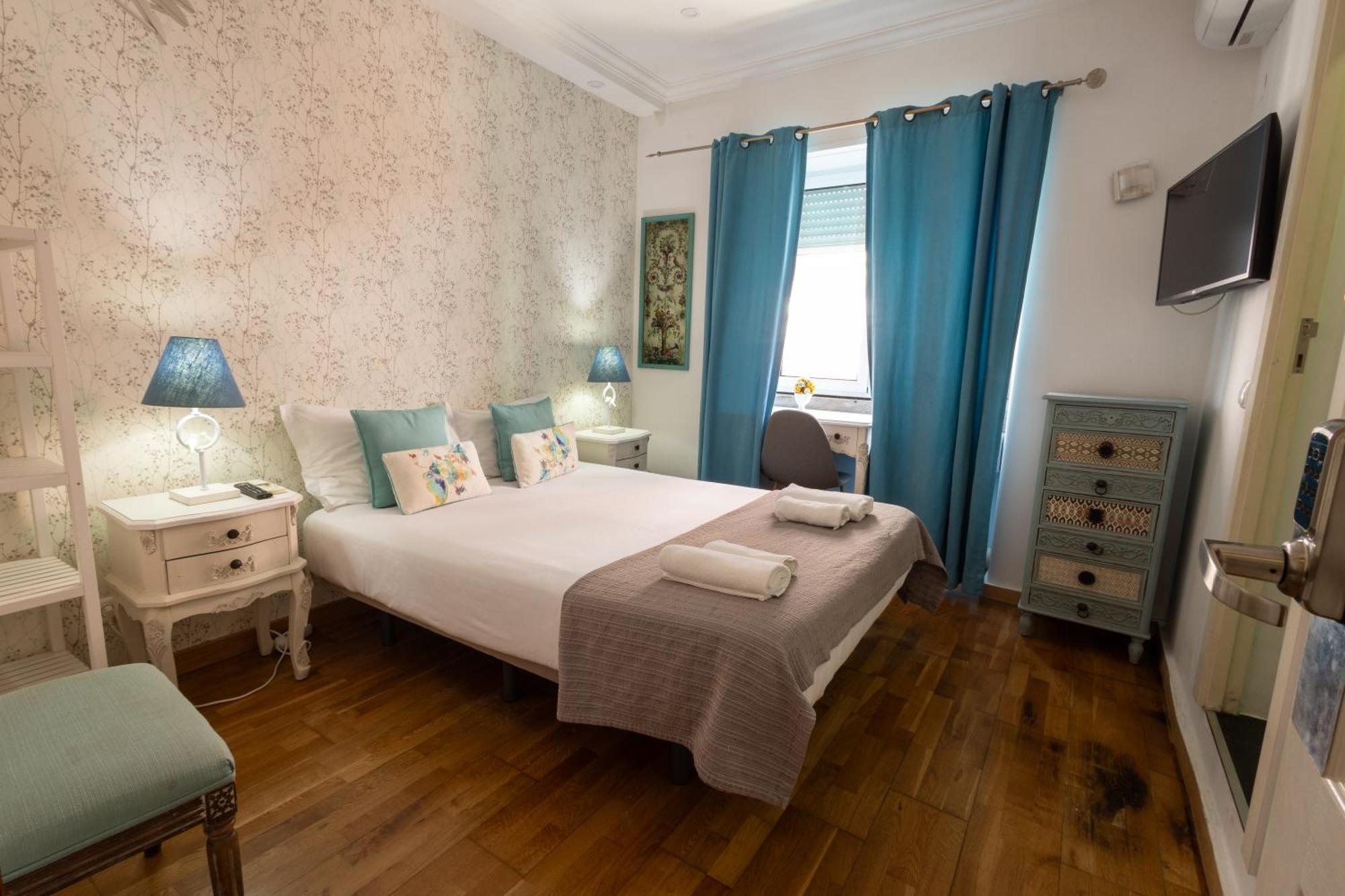 Guest house Sweet Suites Guesthouse Close To Famous Avenue Liberty