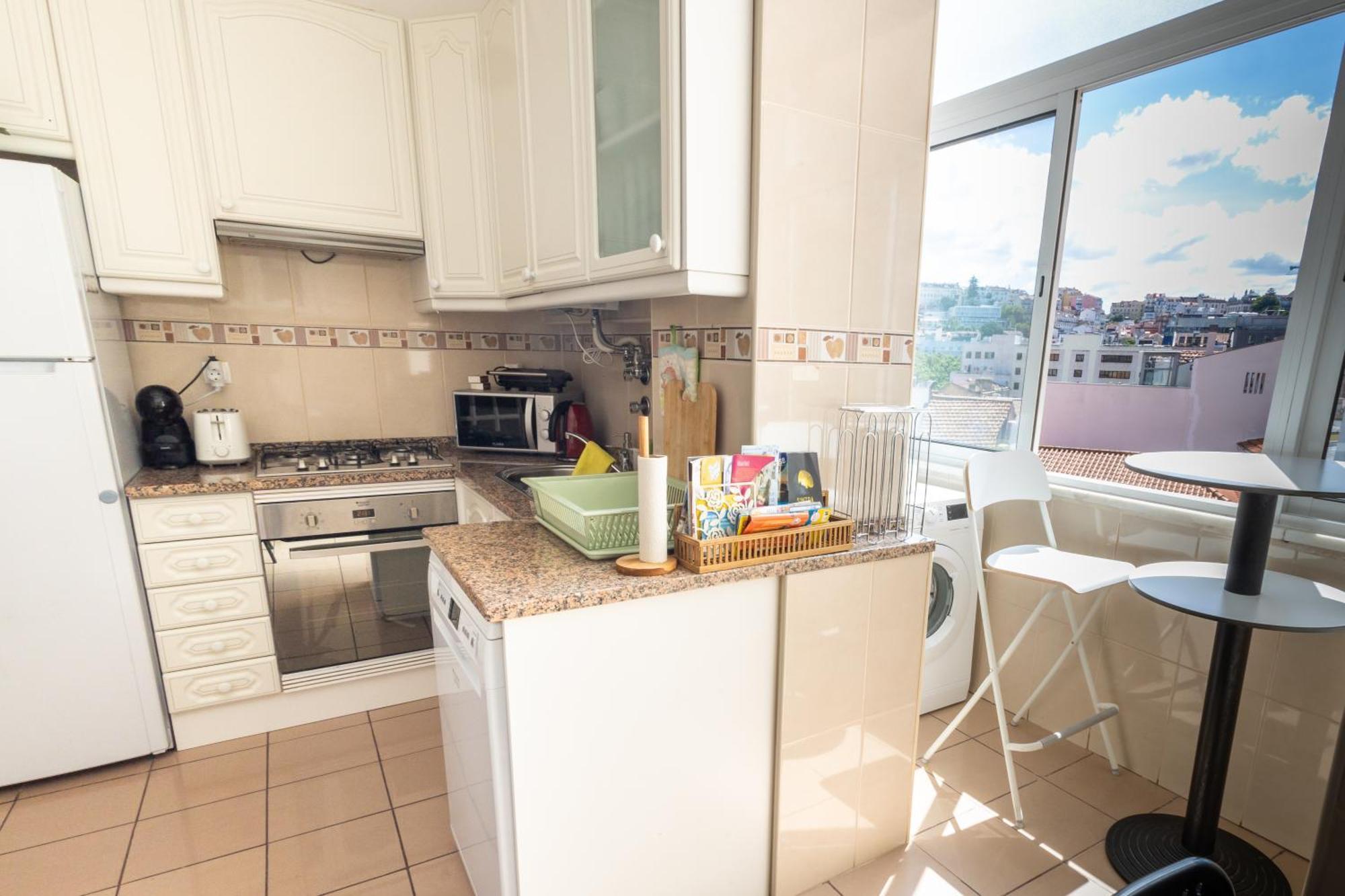 Guest house Sweet Suites Guesthouse Close To Famous Avenue Liberty