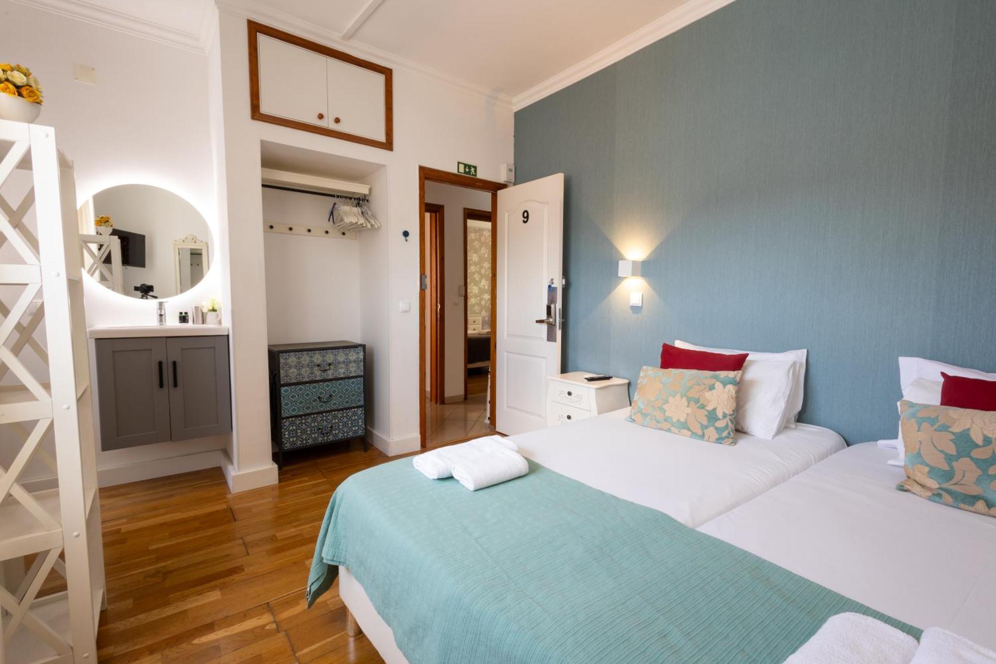Guest house Sweet Suites Guesthouse Close To Famous Avenue Liberty