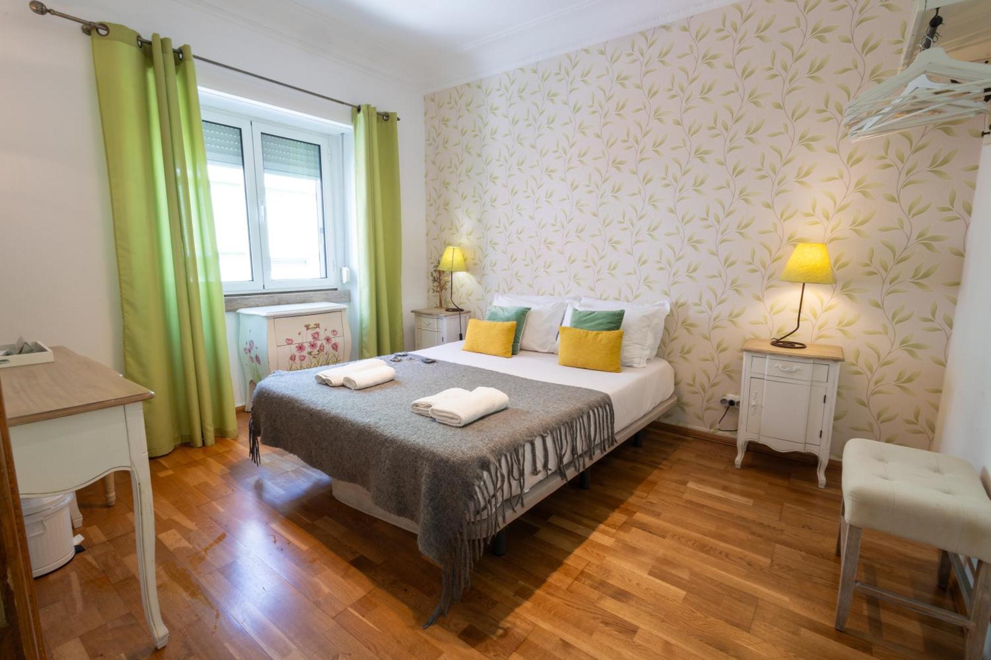 Sweet Suites Guesthouse Close To Famous Avenue Liberty Guest house Lisbon