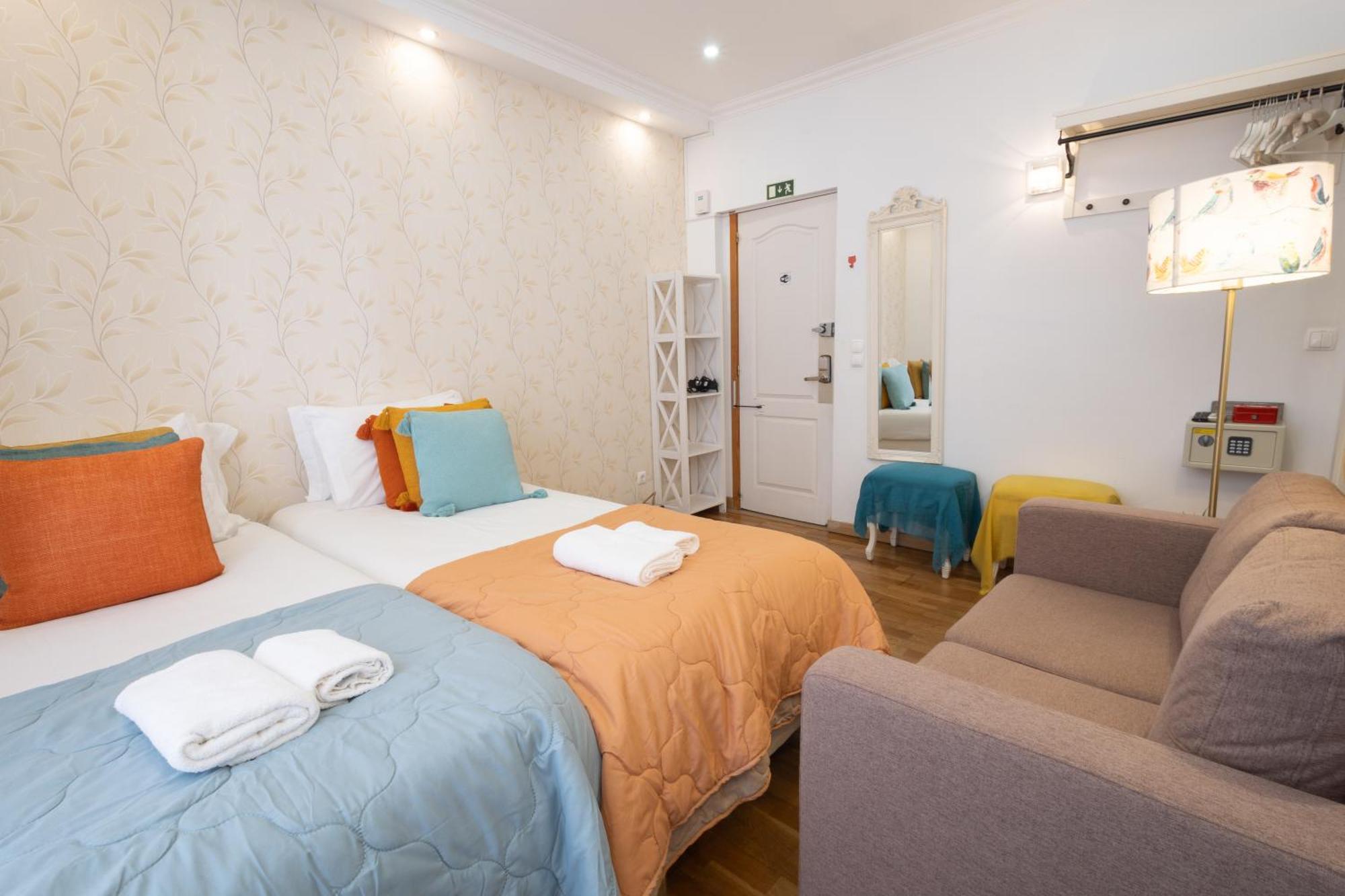 Sweet Suites Guesthouse Close To Famous Avenue Liberty Guest house Lisbon