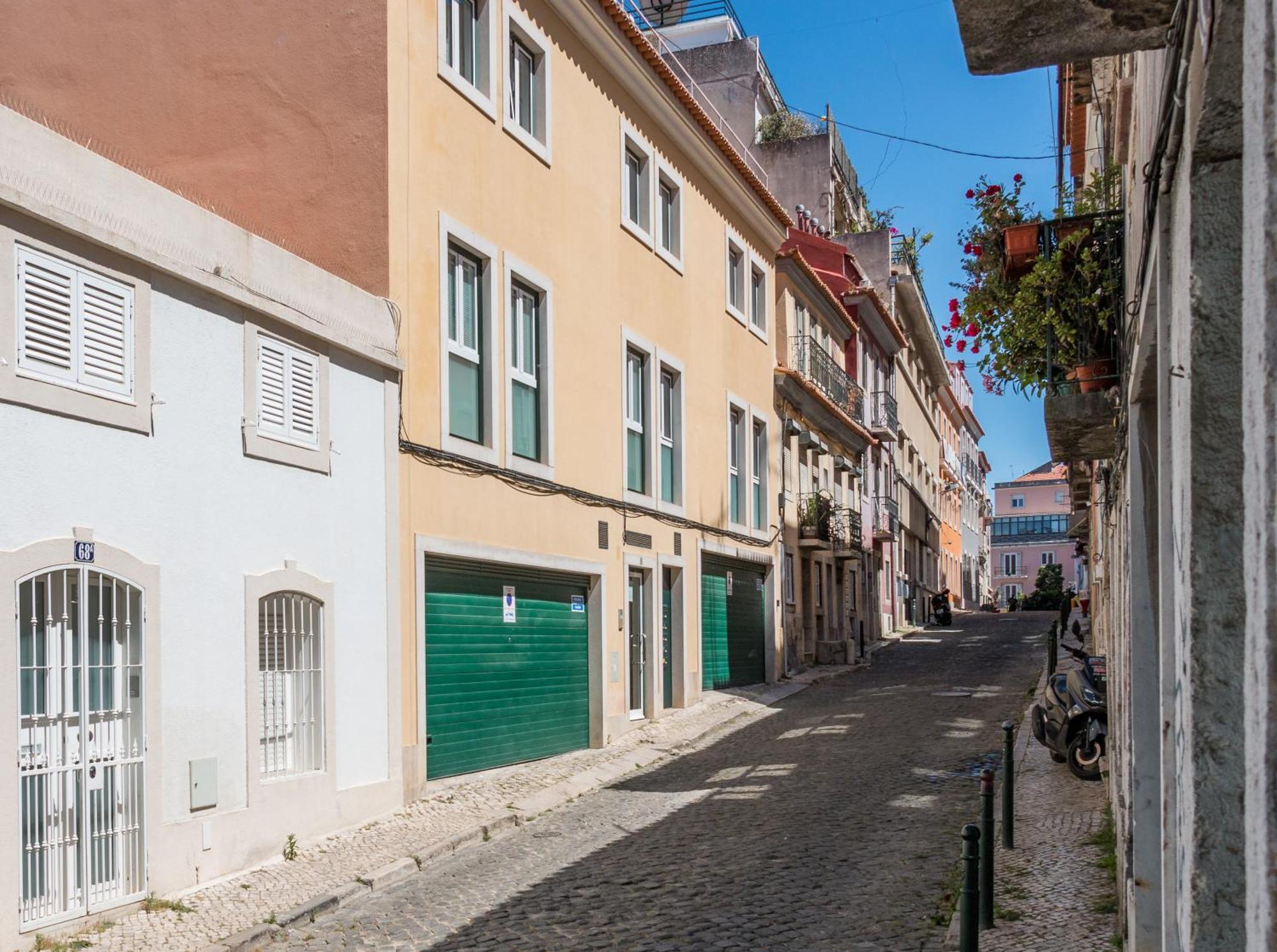 Apartment Of Principe Real Liberdade In The Heart Of With Private Parking *