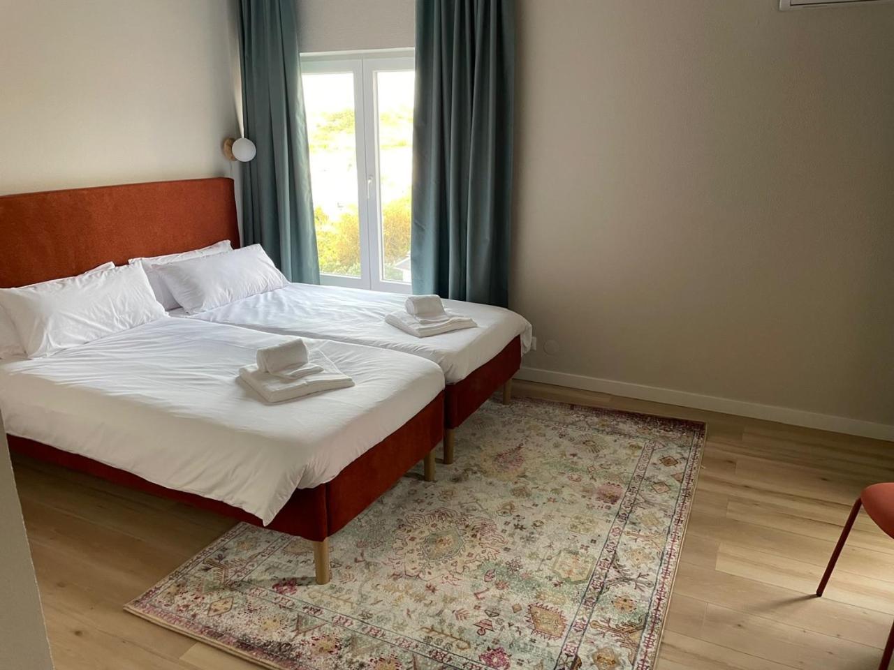 Villa Retreat Villa, Full Amenities, Up To 40ppl Lissabon