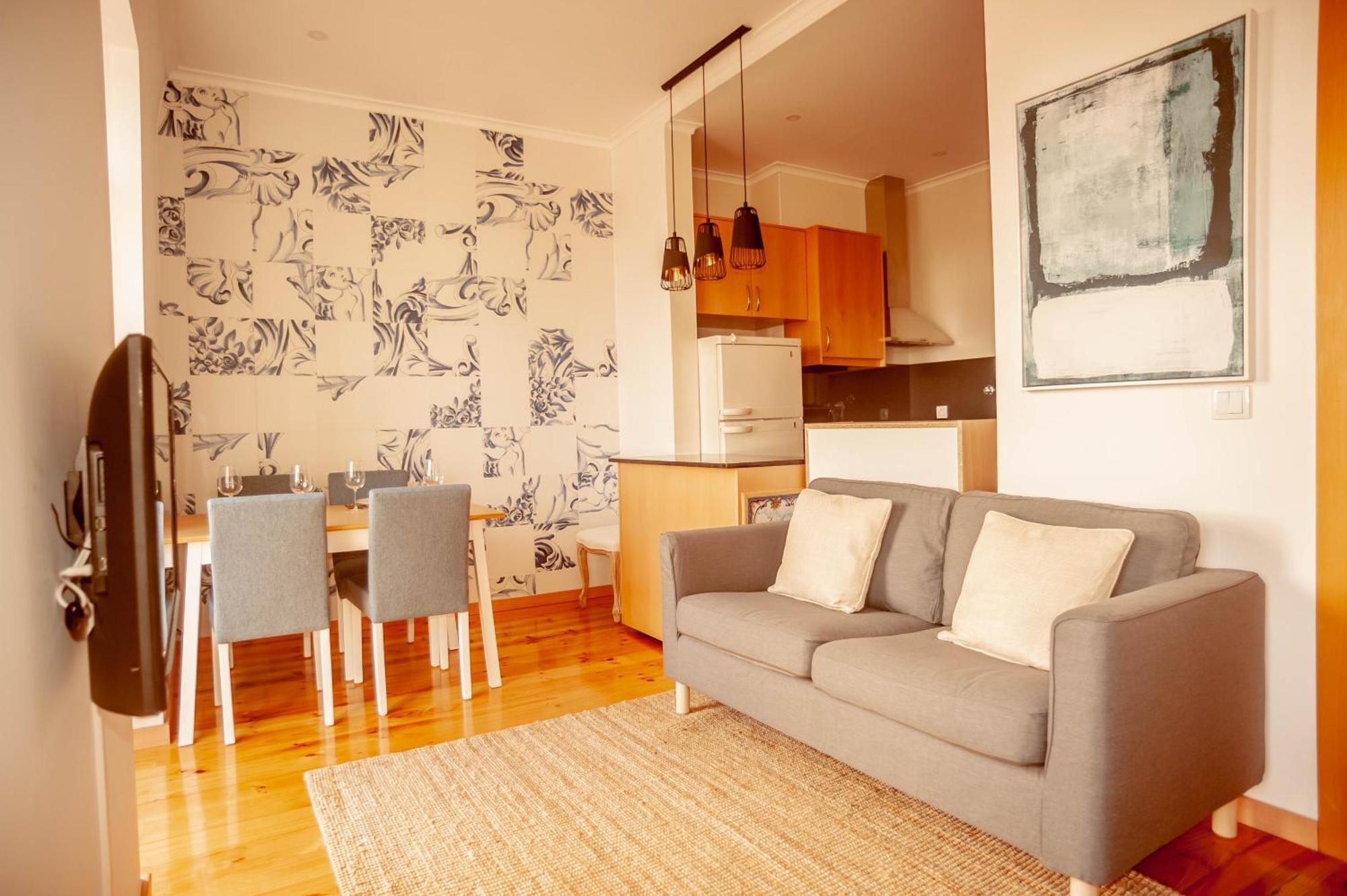 My Fair - 2 Bedroom With River View *