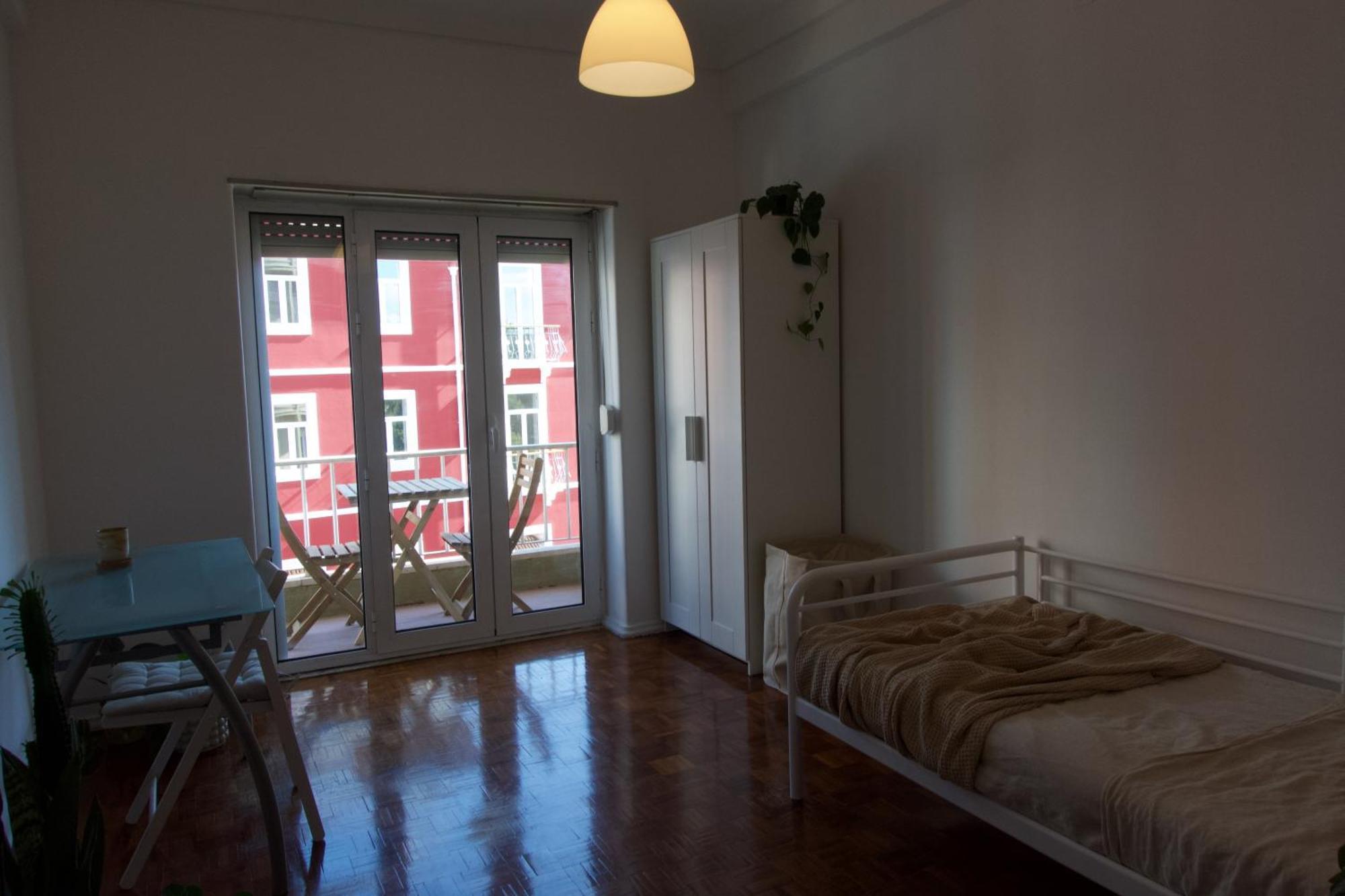 Key Hub - 6-10 * Lisbon
