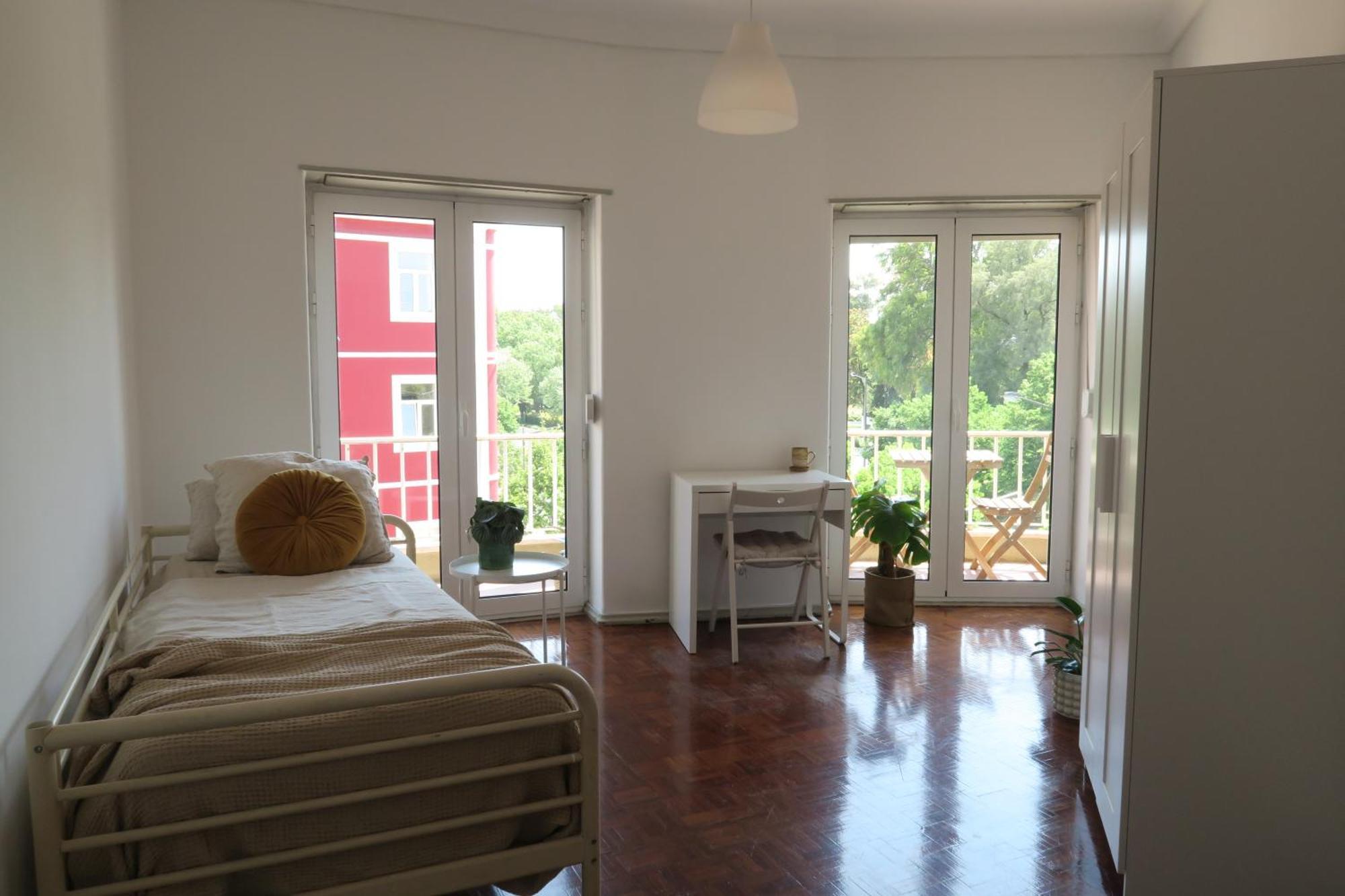 Key Hub - 6-10 Lisbon