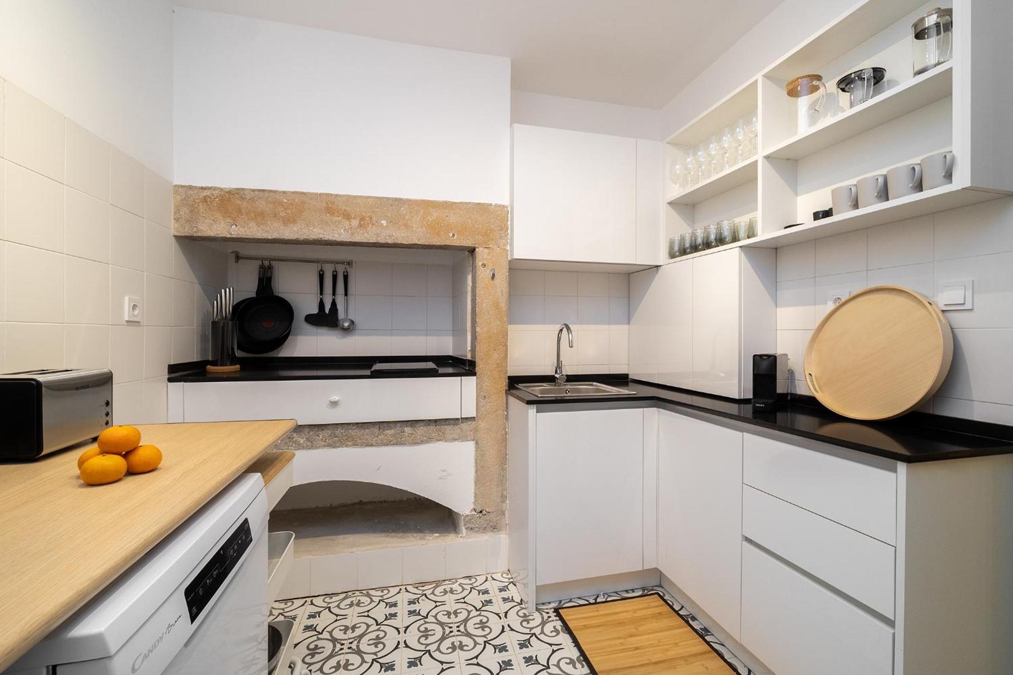 Whome Lisbon's Heartbeat Your Premier Address For Explorers * Lisboa