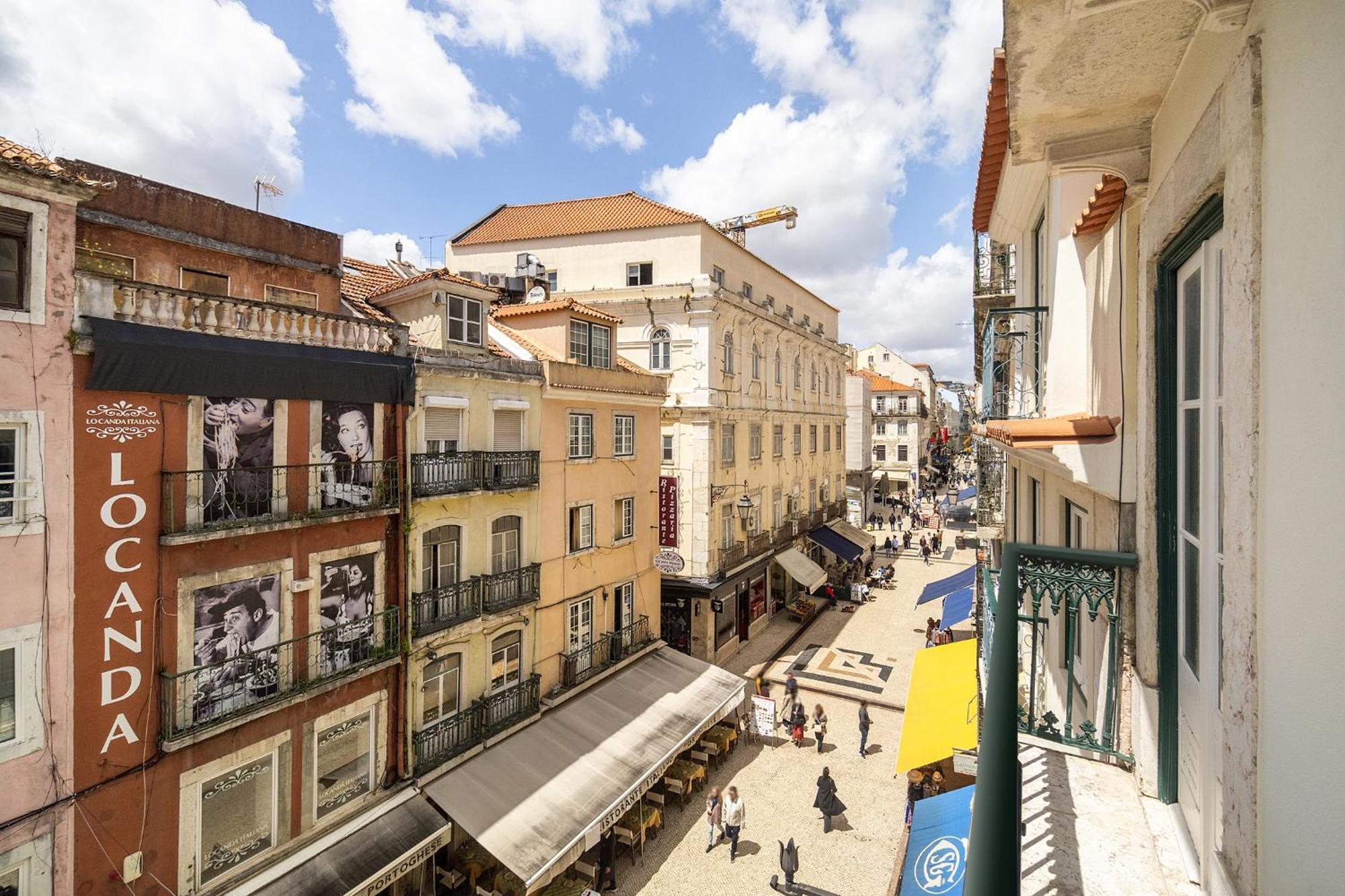 Whome Lisbon's Heartbeat Your Premier Address For Explorers Hébergement de vacances