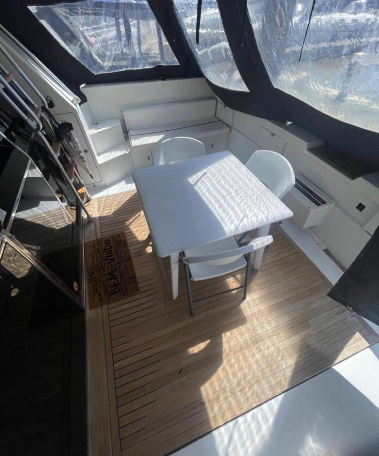 Bateau-hôtel Beautiful&magnific Yacht For 6 Persons Lisboa