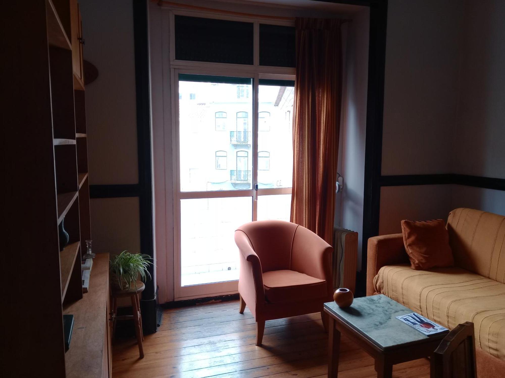 Tonic Flat Lisboa
