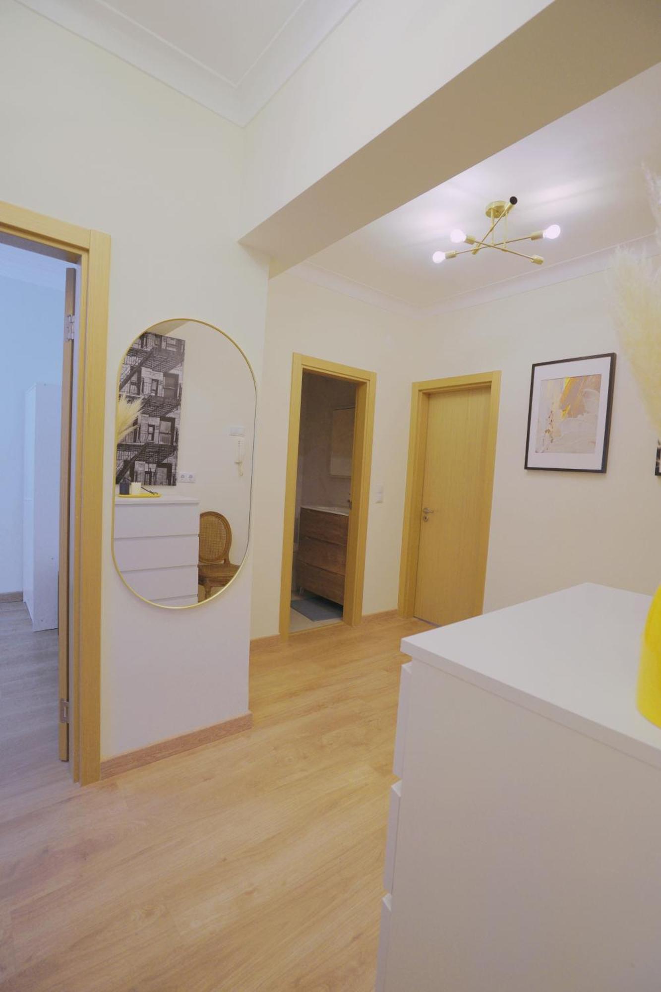Apartamento Charming 94d, Next To Metro